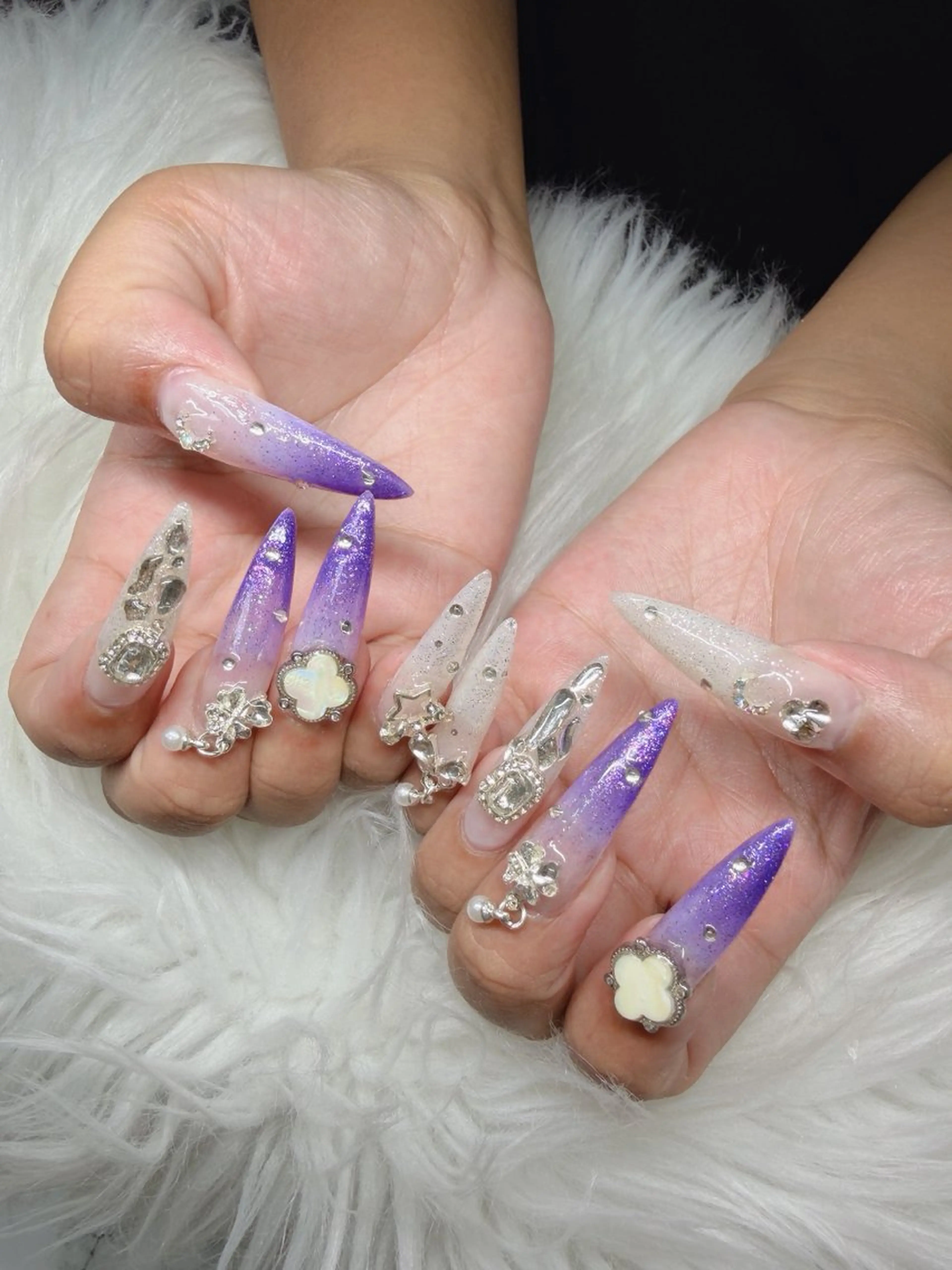 ネイル Lee Nailsのネイルデザイン