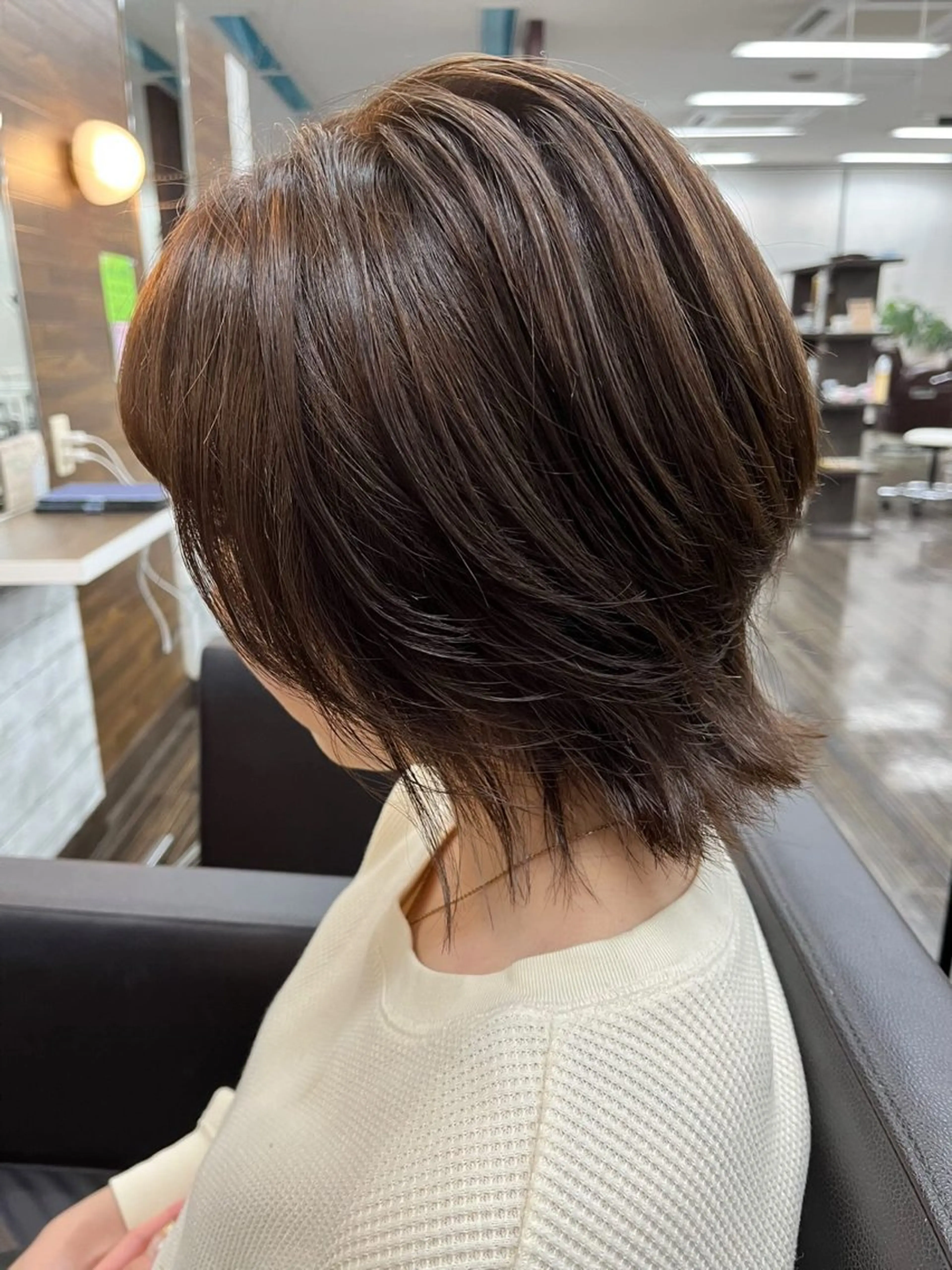 ミディアム 野原 姫菜のヘアスタイル
