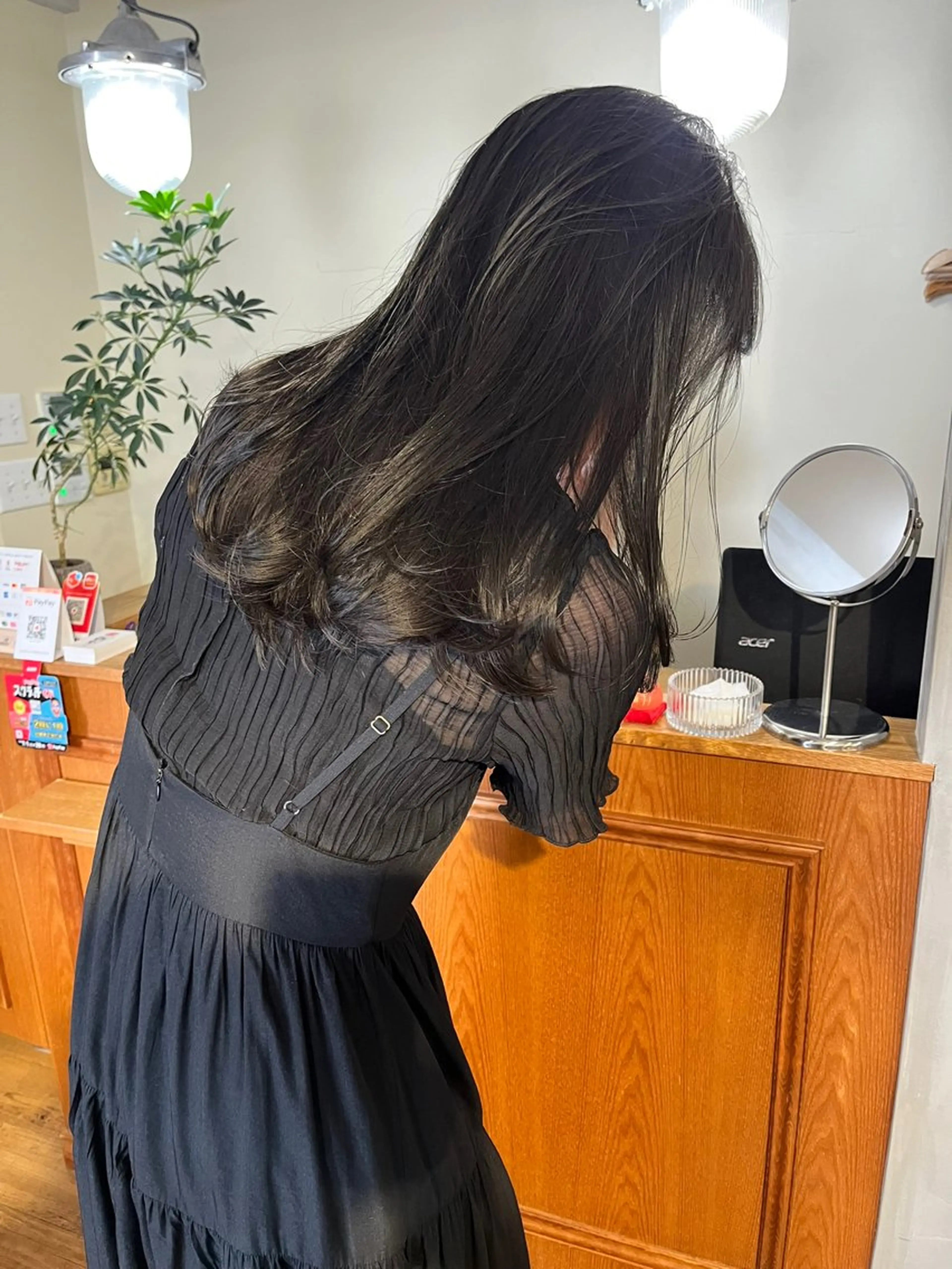 セミロング カラー ブラウンカラー 透明感カラー 小顔カット カット ヘアカラー 薬院:今泉/上川美幸 小顔ボブ/暗髪カラーのヘアスタイル