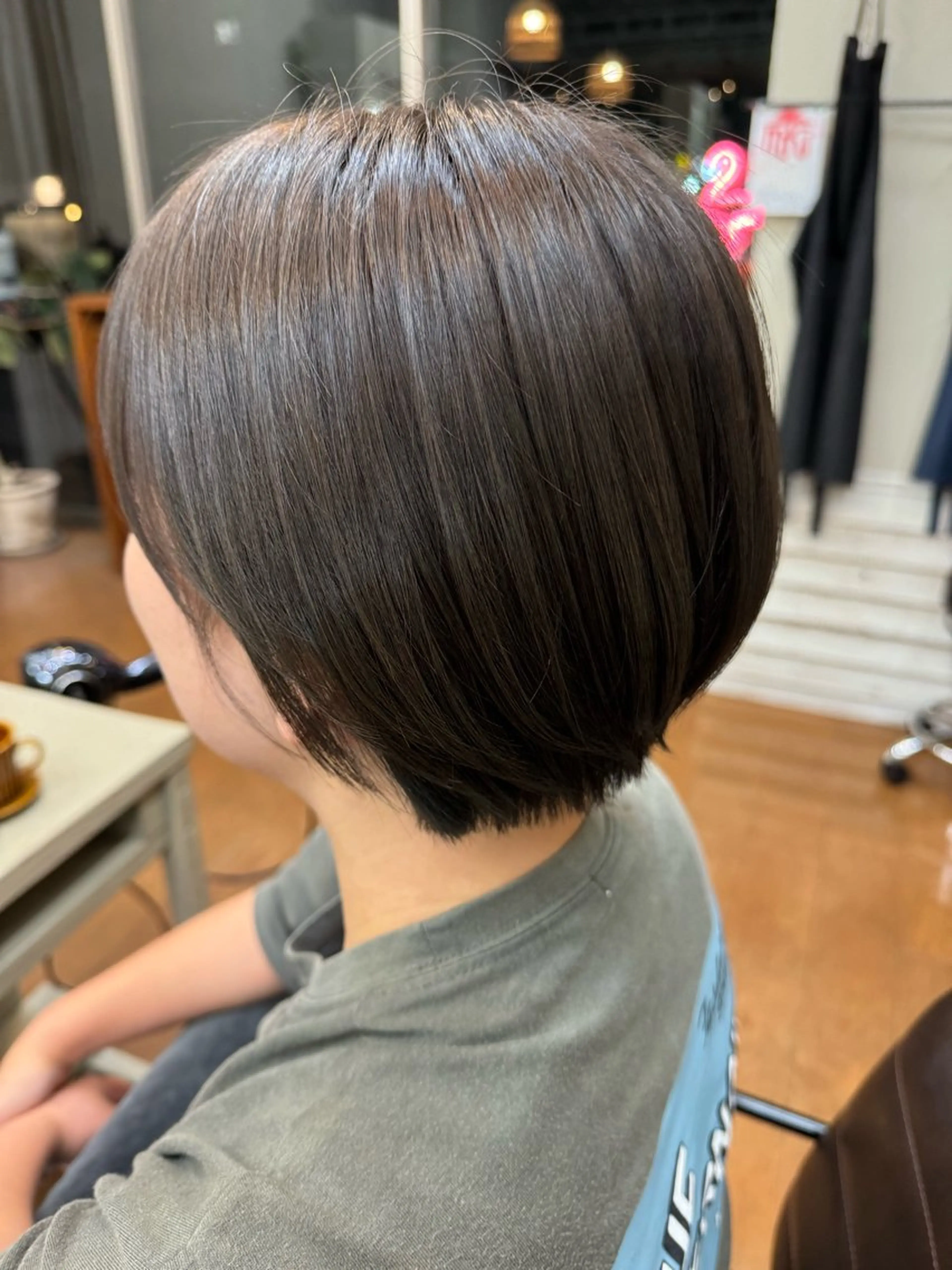 ショート カラー ブリーチ ブリーチなしカラー ヘアカラー トリートメント SUZUNE 🐣カットモデルのヘアスタイル