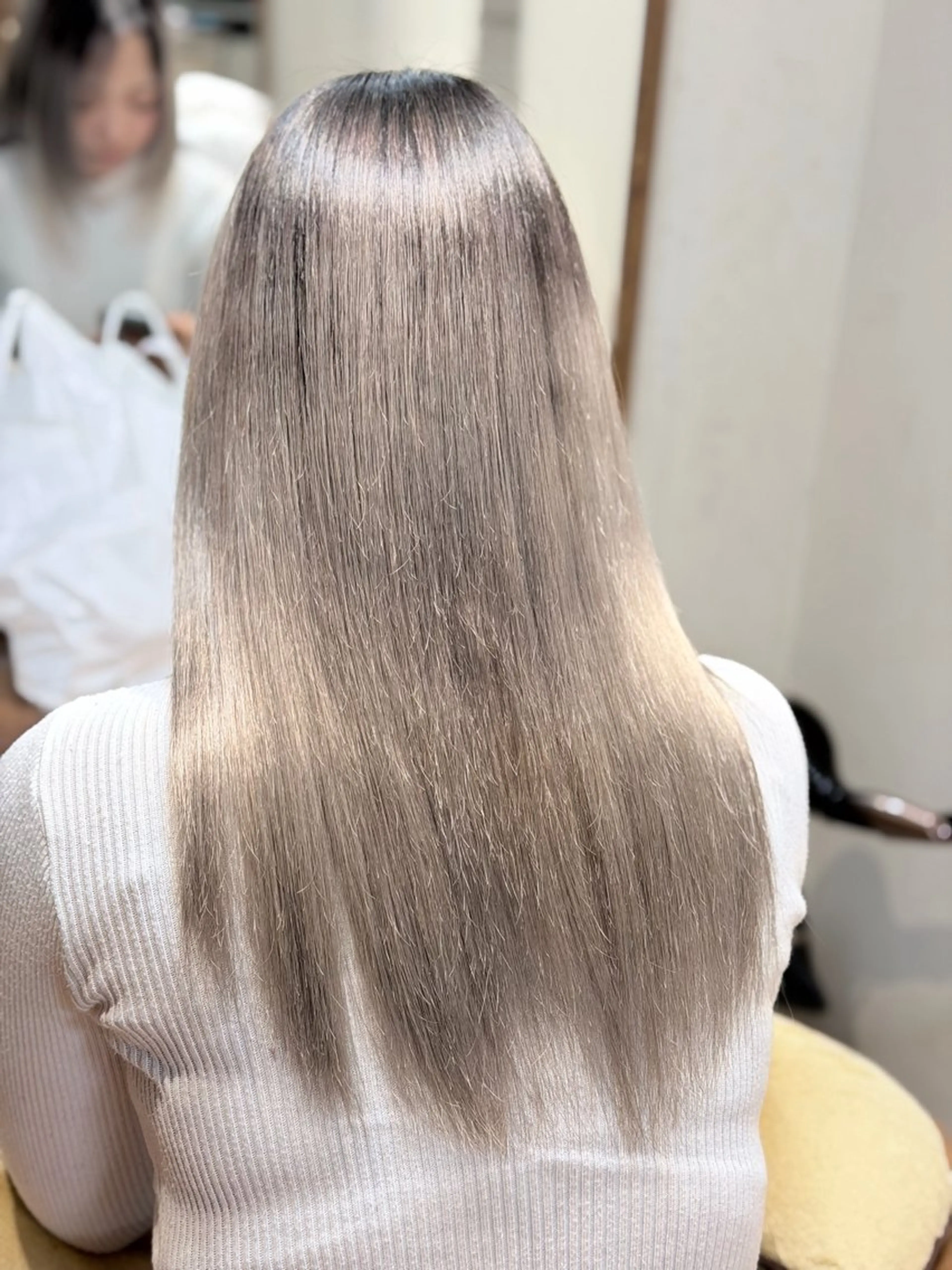 ロング 岡田怜大hair cranialのヘアスタイル