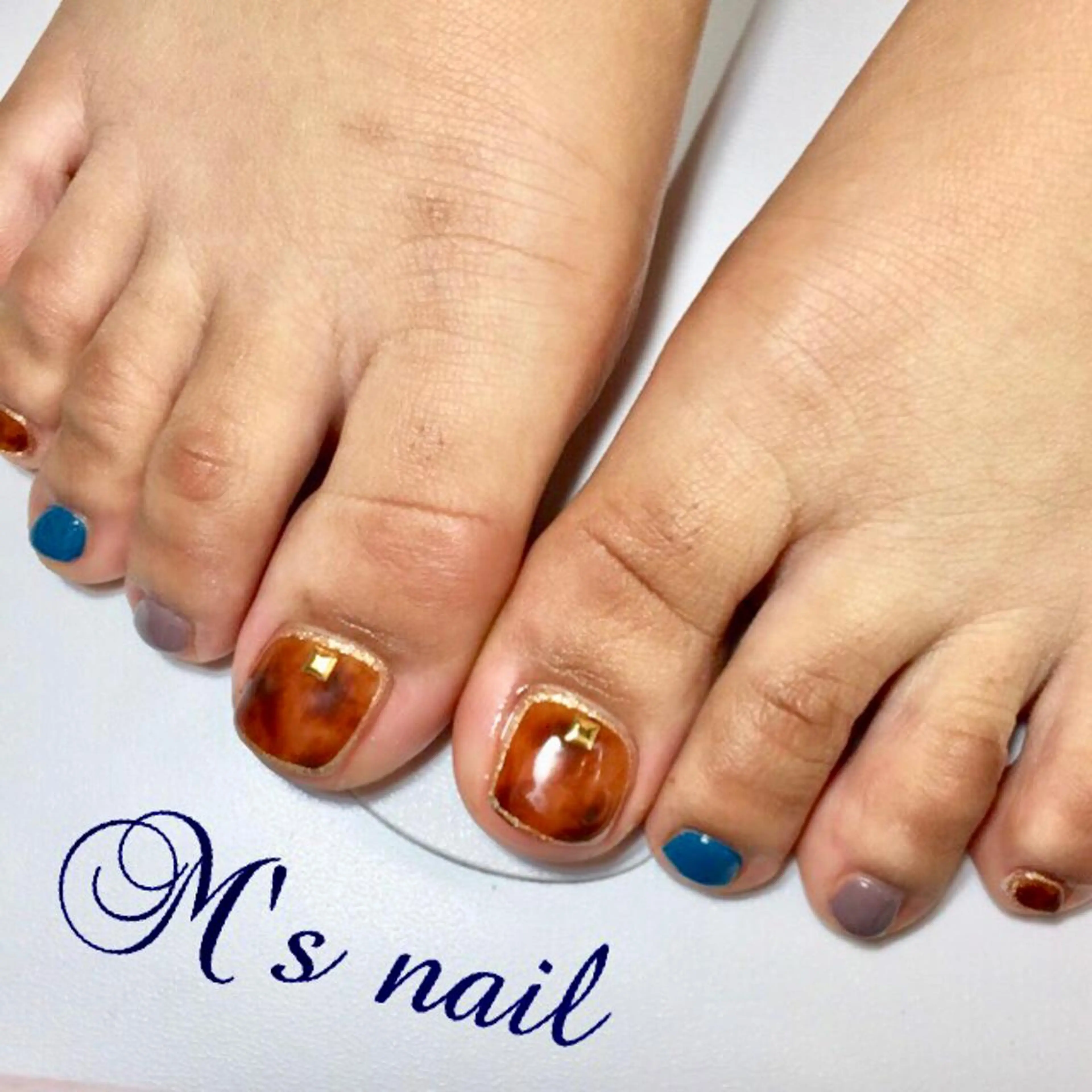 ネイル べっ甲ネイル フットネイル M's nail ..高幡不動のネイルデザイン