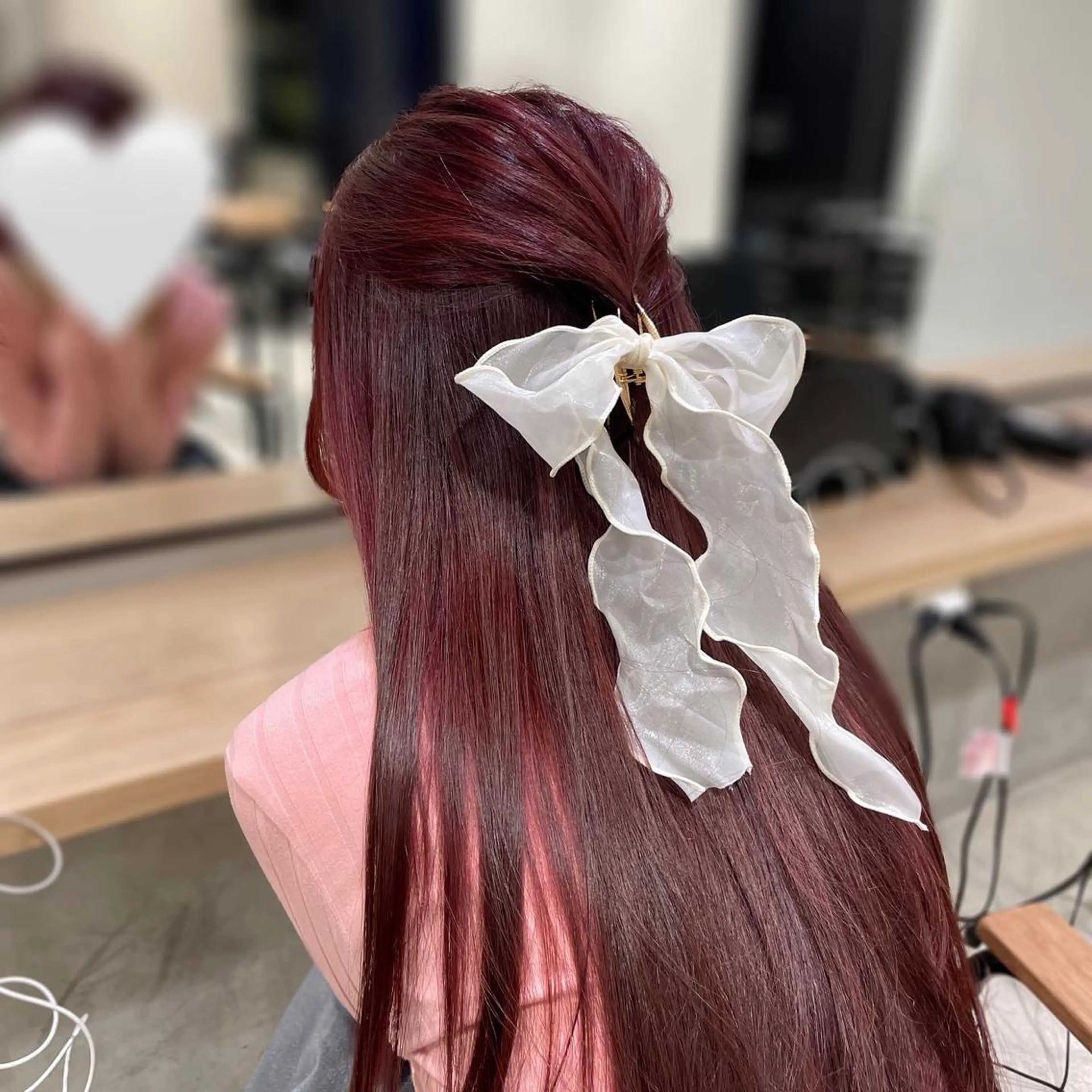 ロング カラー ベージュカラー ブリーチ ブラウンカラー ケアカラー カシス ヘアカラー ヘアアレンジ🎀 yuuka 🤍のヘアスタイル