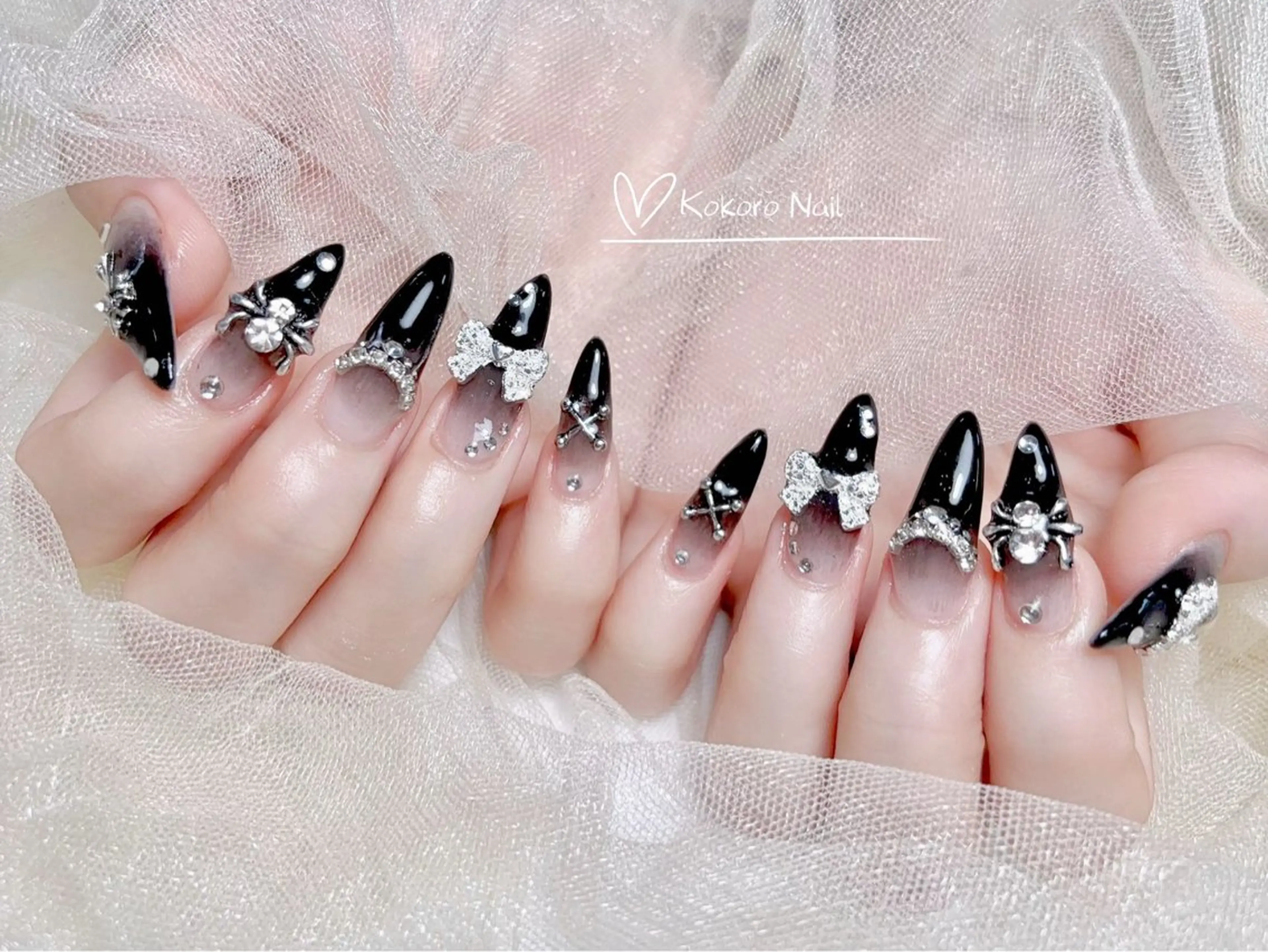 ネイル ハンドネイル ハンドケア 💫YANA 💫のネイルデザイン