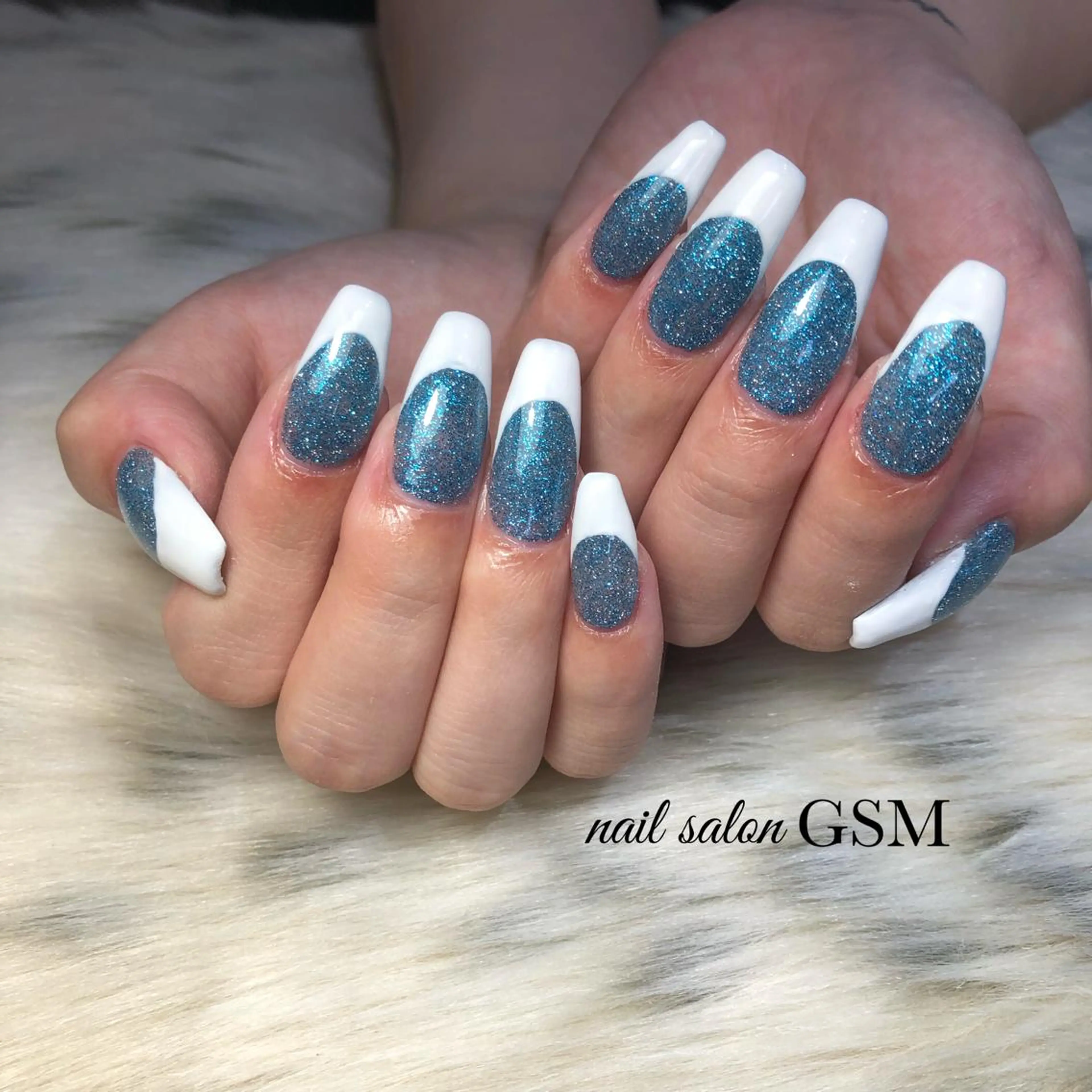 ネイル フラッシュネイル フレンチネイル nail salon GSMのネイルデザイン
