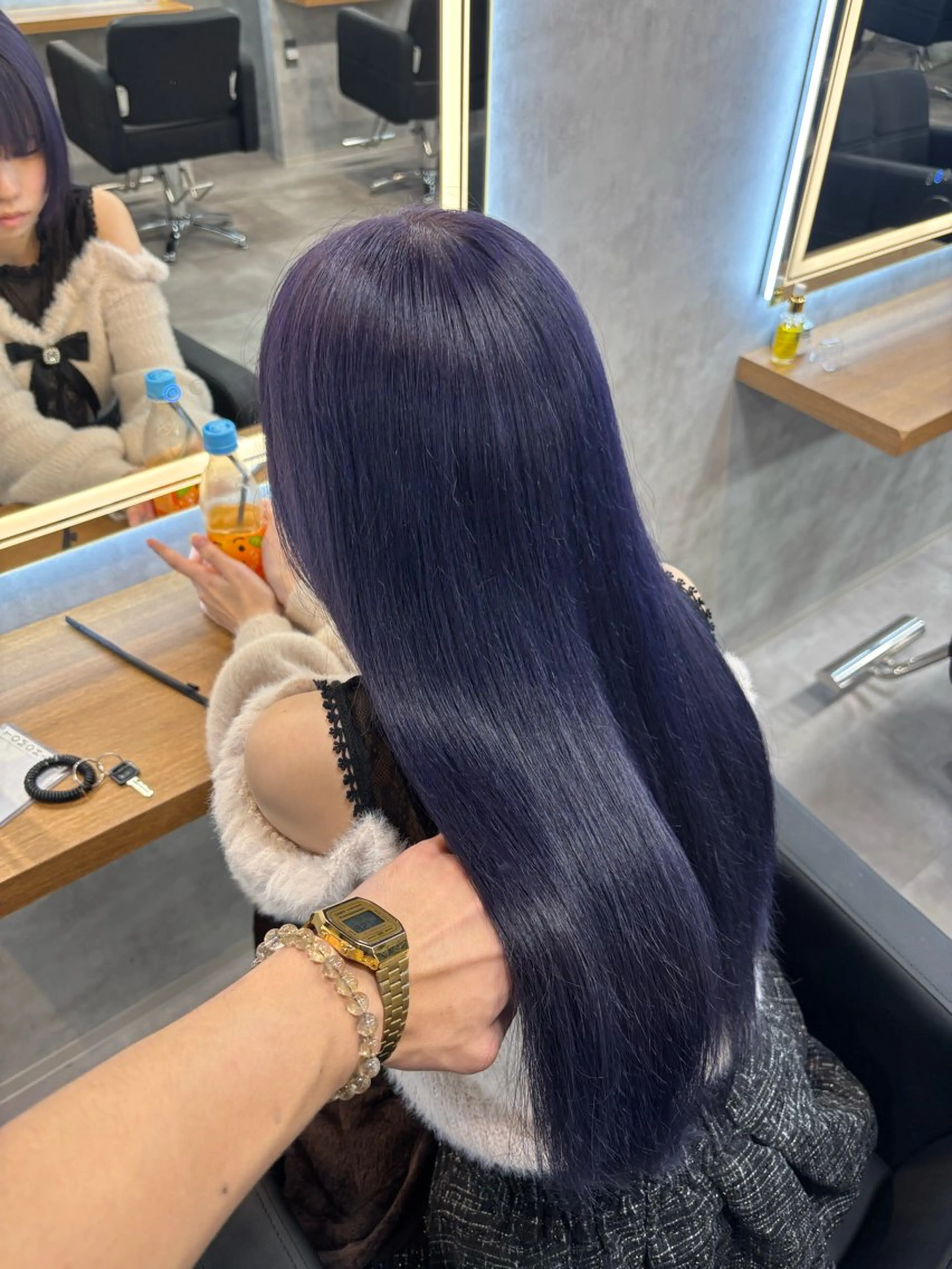 ロング カラー パーマ ヘアアレンジ カット ヘアカラー トリートメント ヘッドスパ 透明感ブリーチカラー 🌈TOMOHIROのヘアスタイル