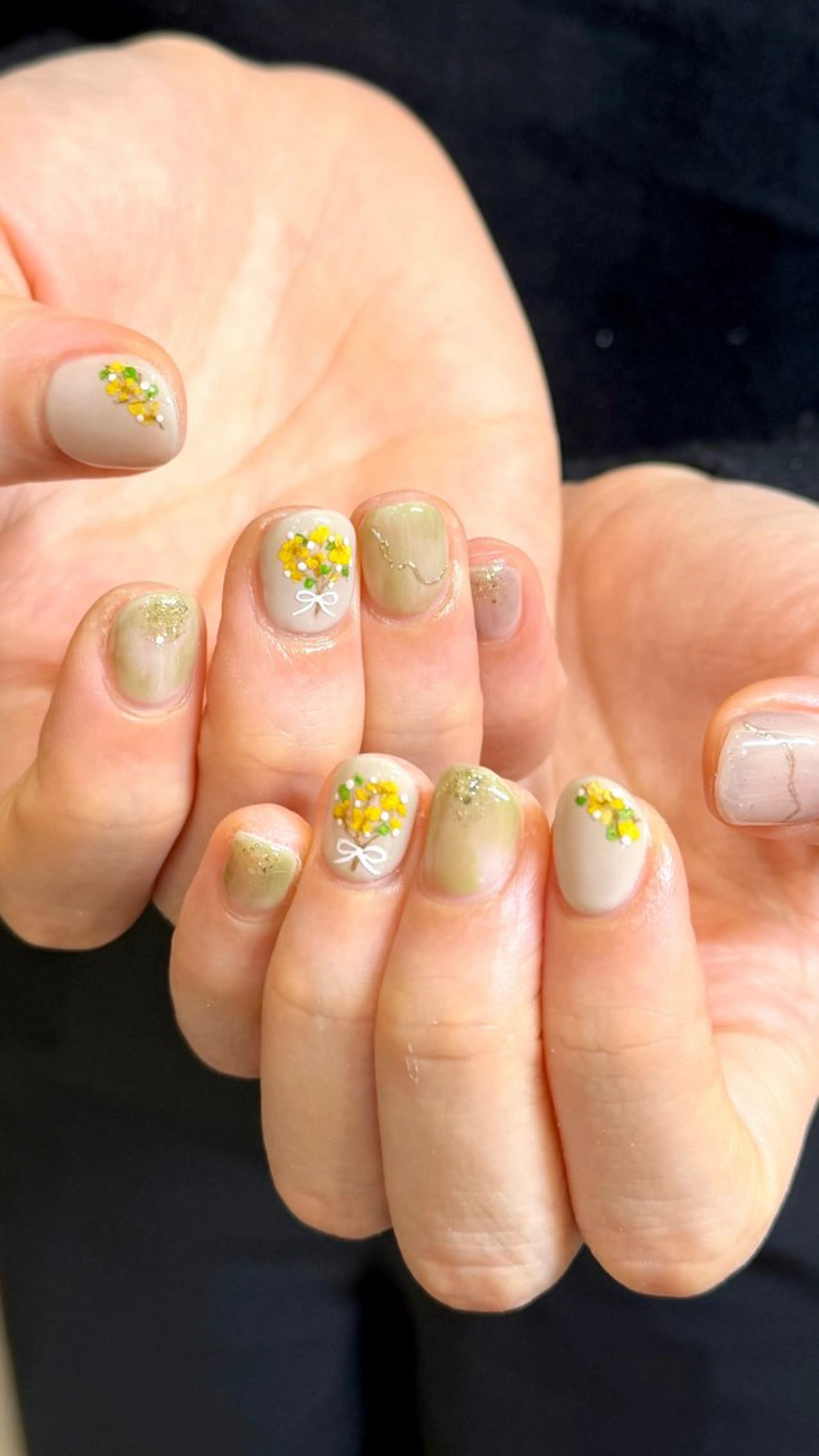 ネイル ミラーネイル ハンドネイル 4/18🈳あり✧* ayanaのネイルデザイン