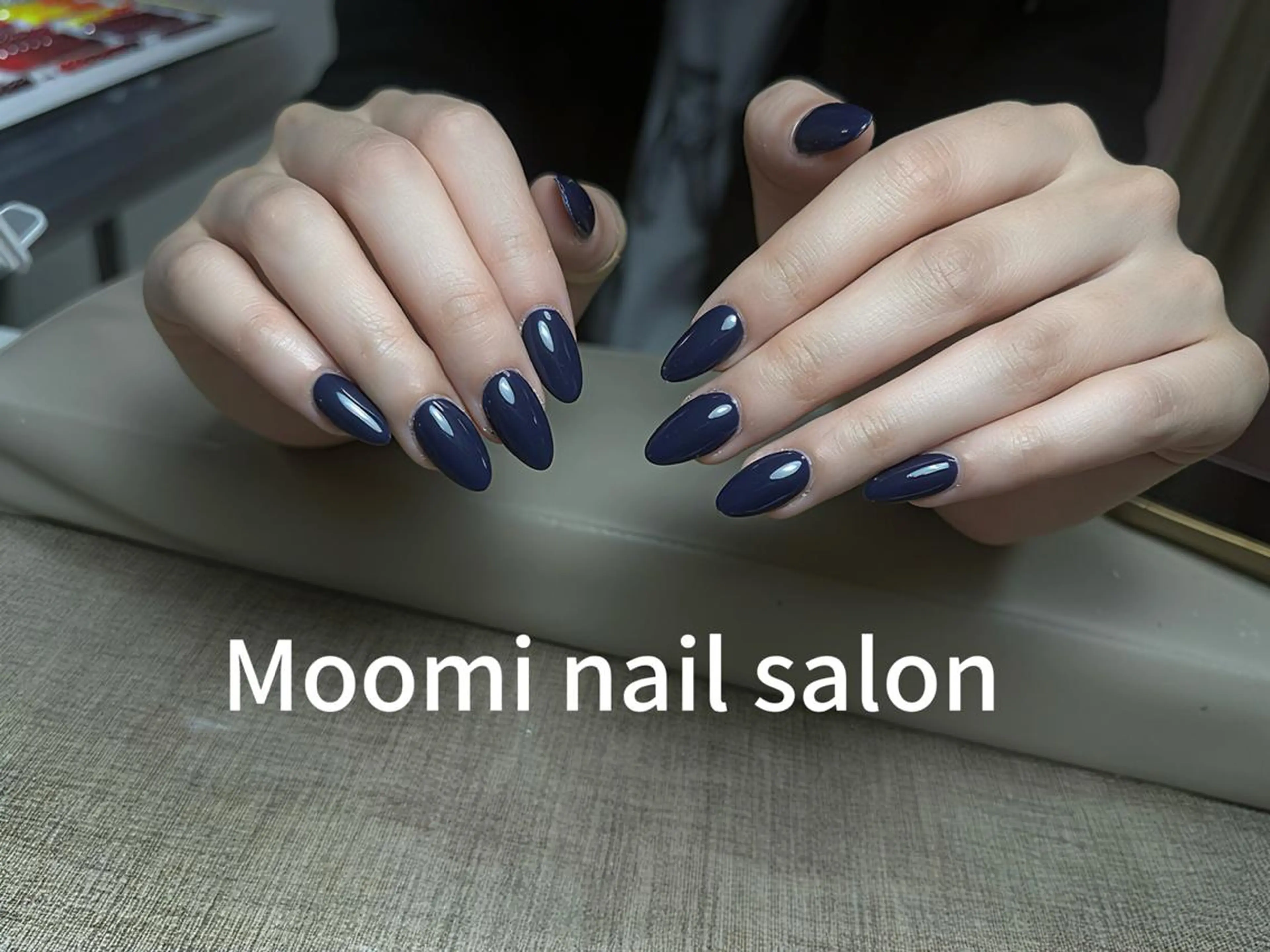 セミロング ハンドネイル Moomi nail salonのネイルデザイン