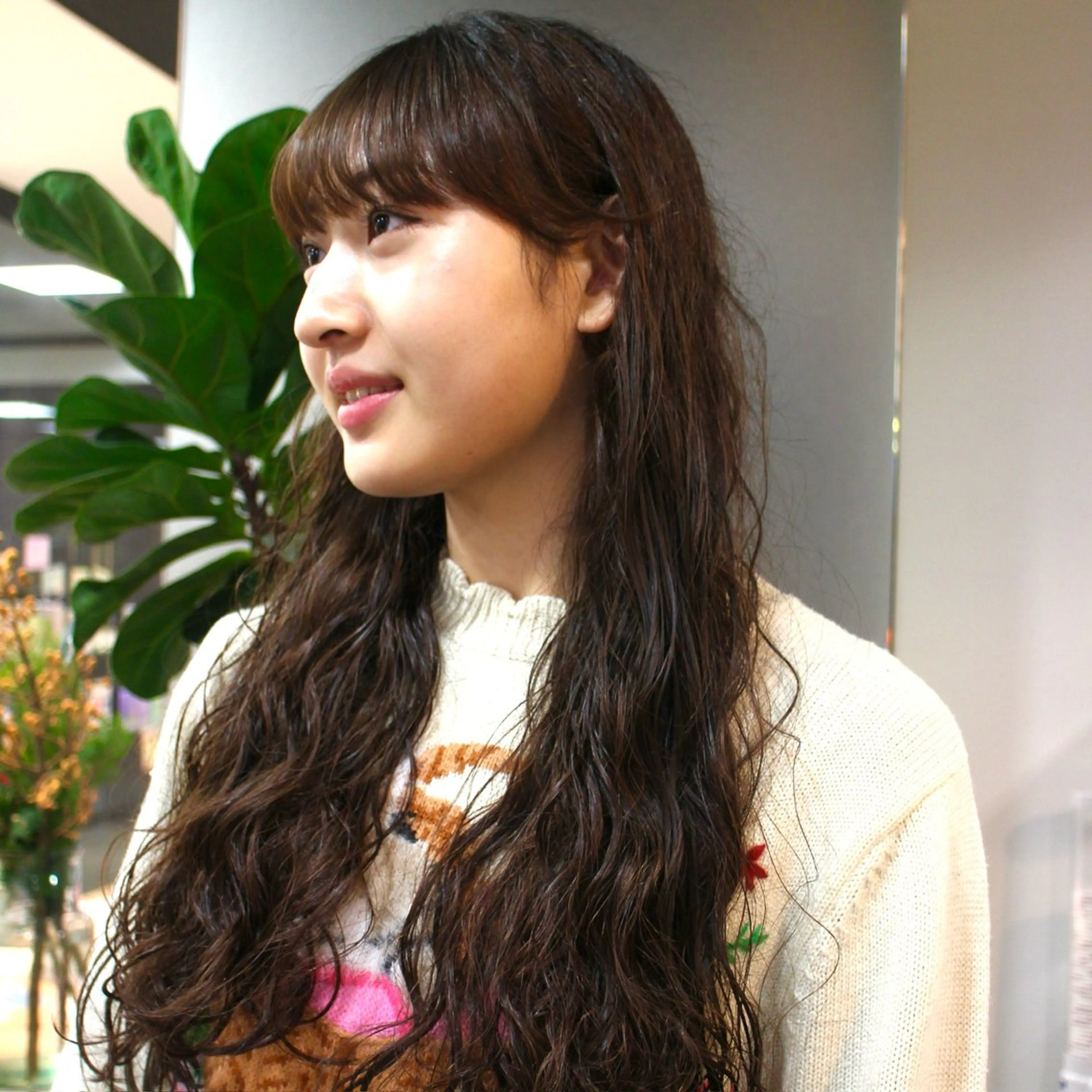 ロング カラー パーマ カーリーパーマ/ 透明ｶﾗｰ/MIKUのヘアスタイル