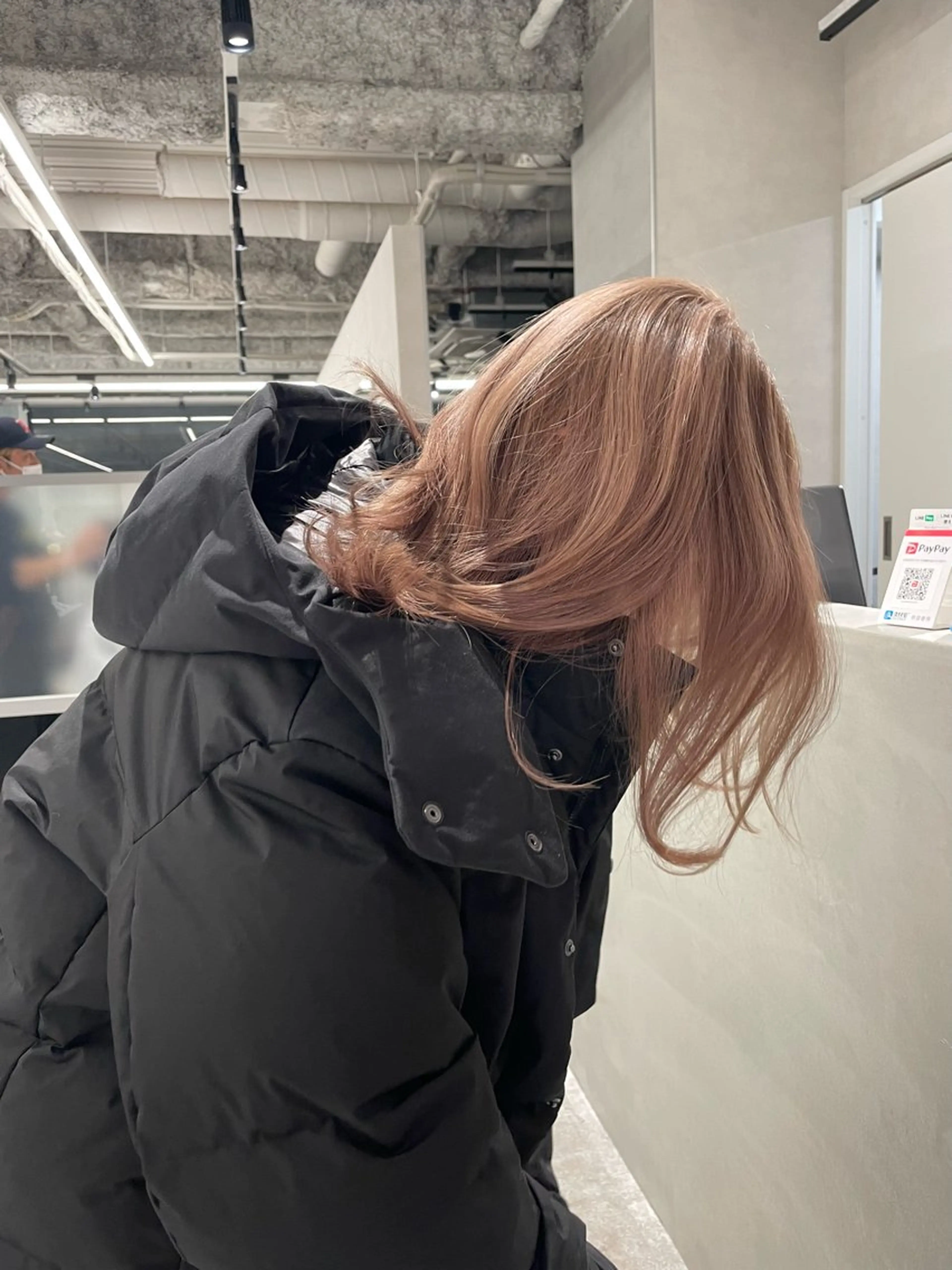 ミディアム 梅田/ミルクティー ベージュ sayaのヘアスタイル