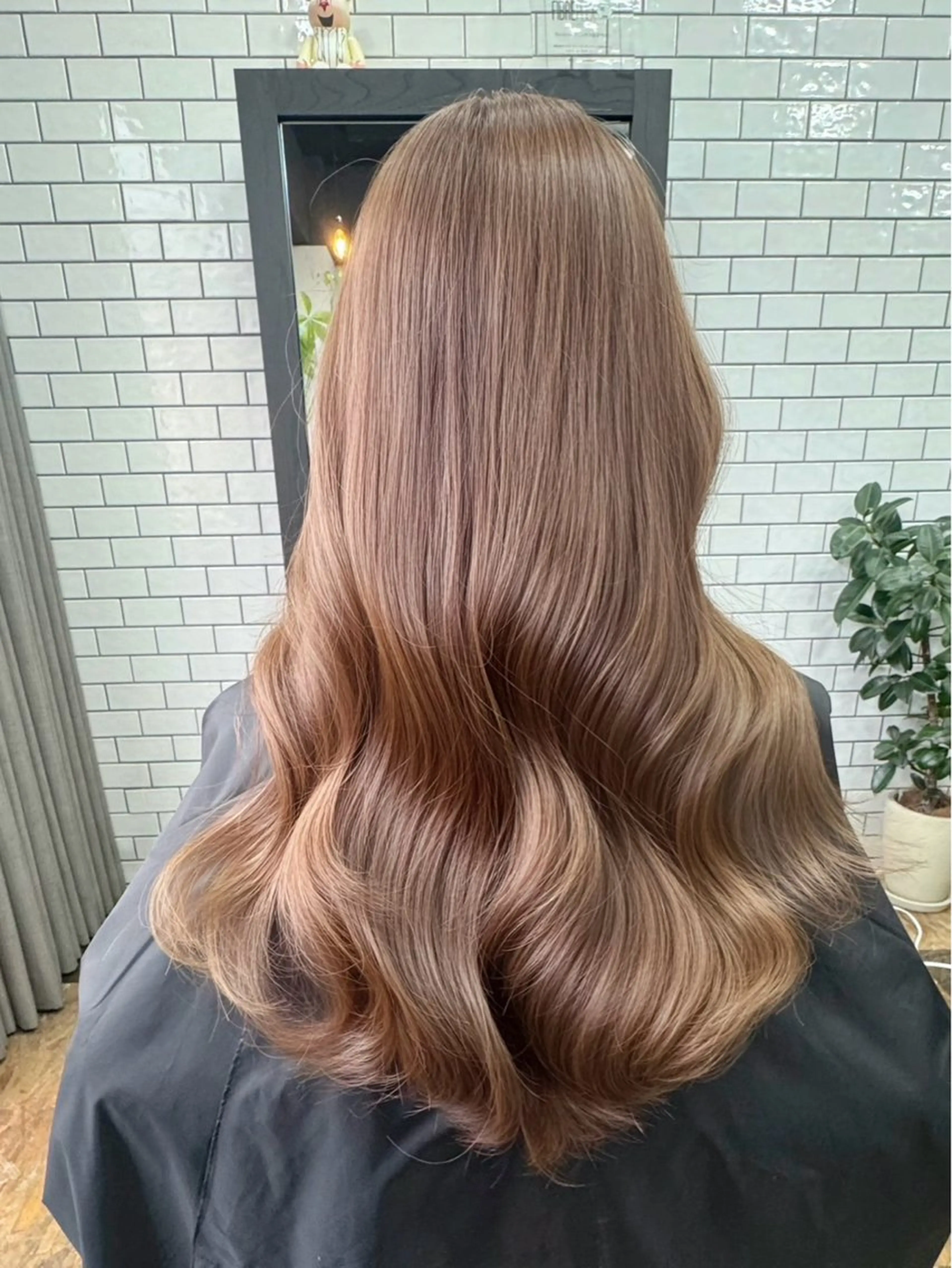 ロング カラー un. Misakiのヘアスタイル