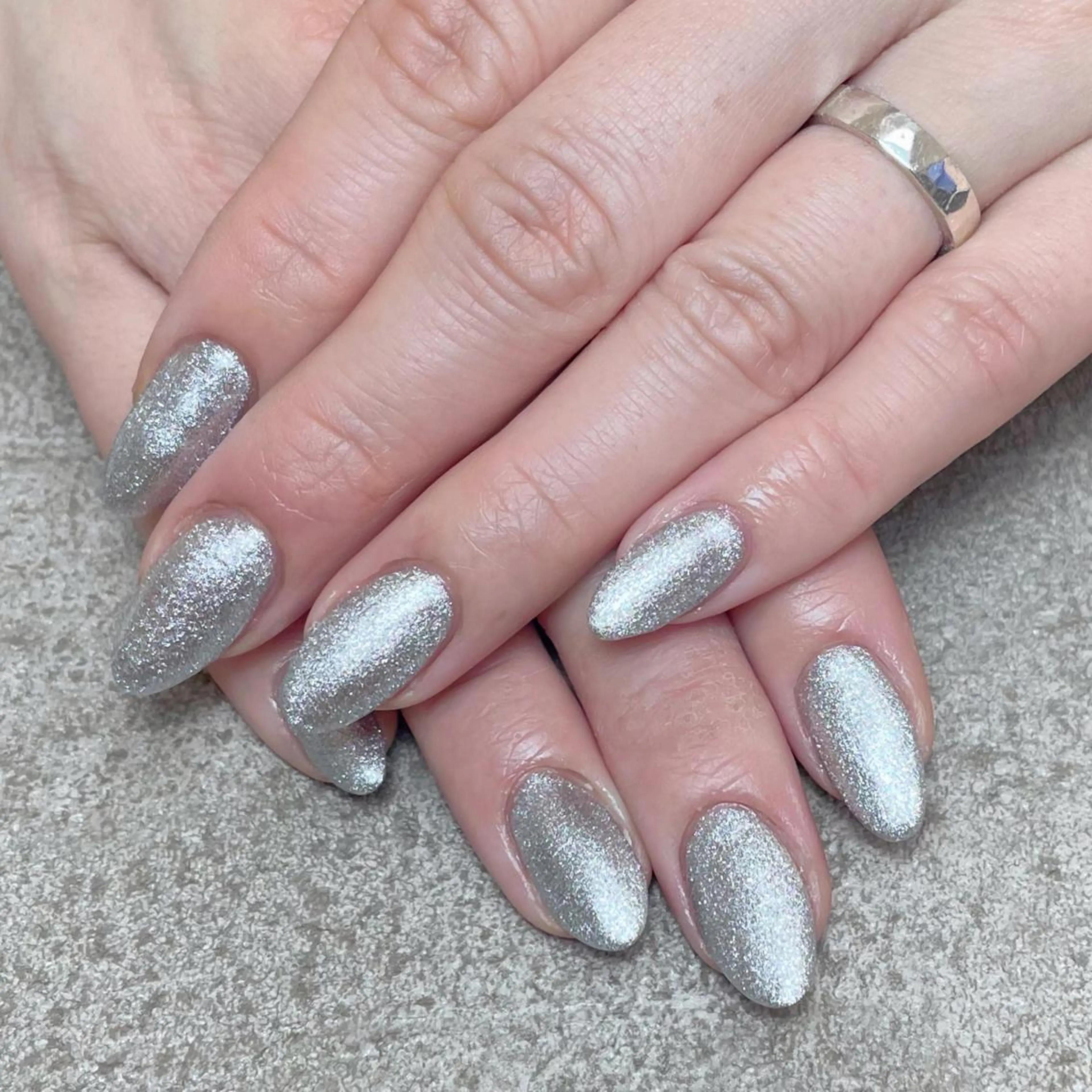 ネイル ハンドネイル nailroom DIASOMNIAのネイルデザイン