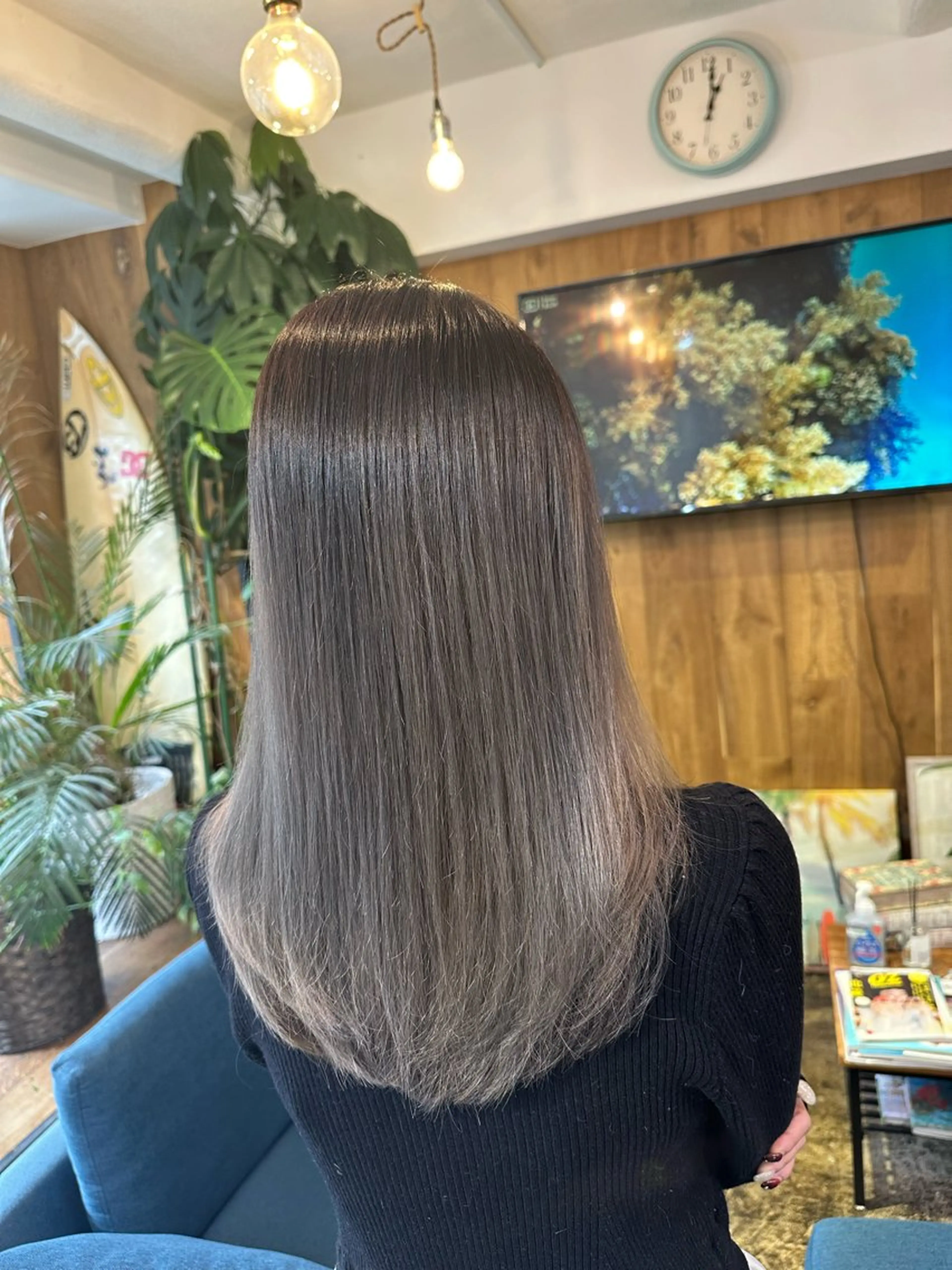 ミディアム カラー ブリーチ 🌱透明感カラー☘️ TOYO🌱のヘアスタイル