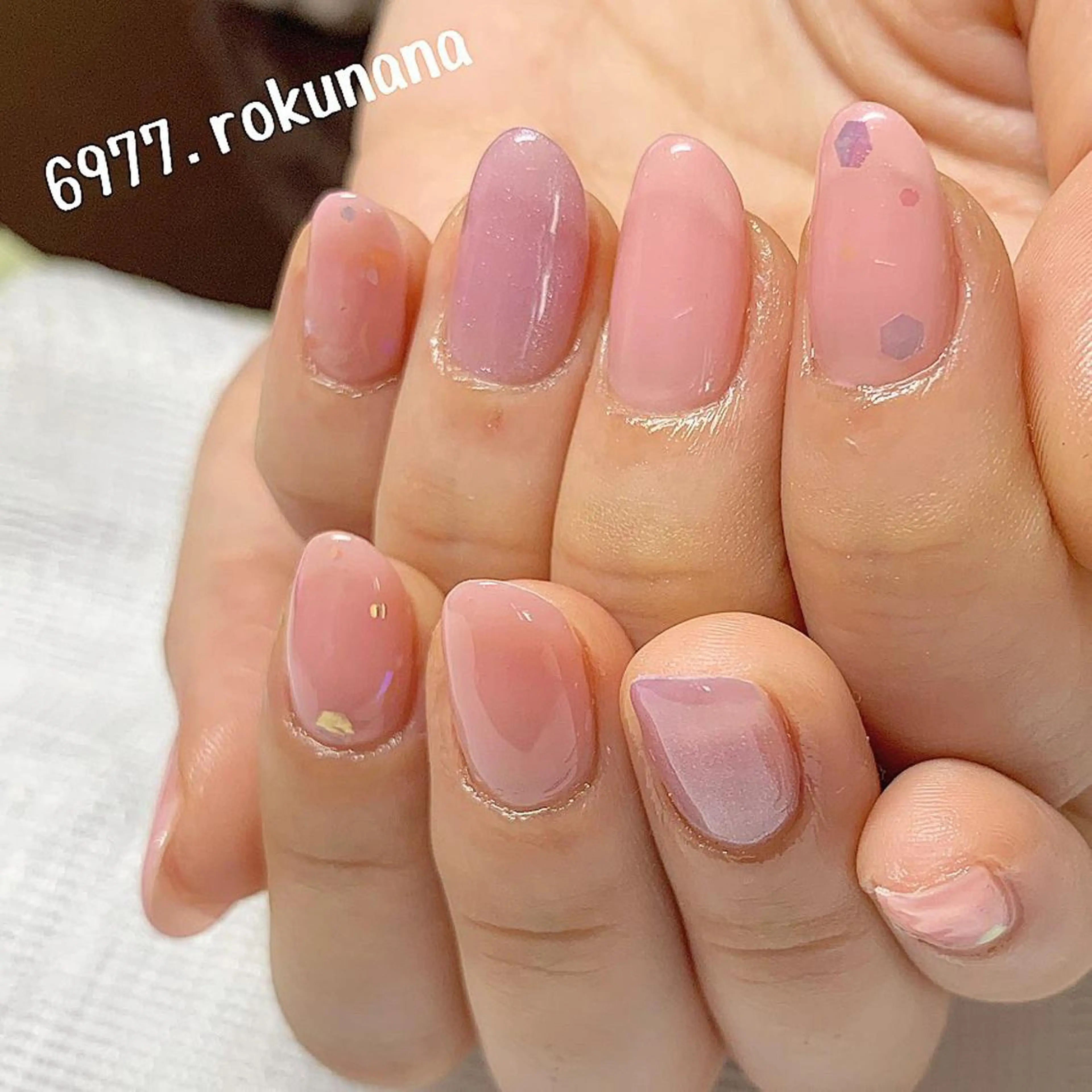 ネイル rokunana 佐野のネイルデザイン