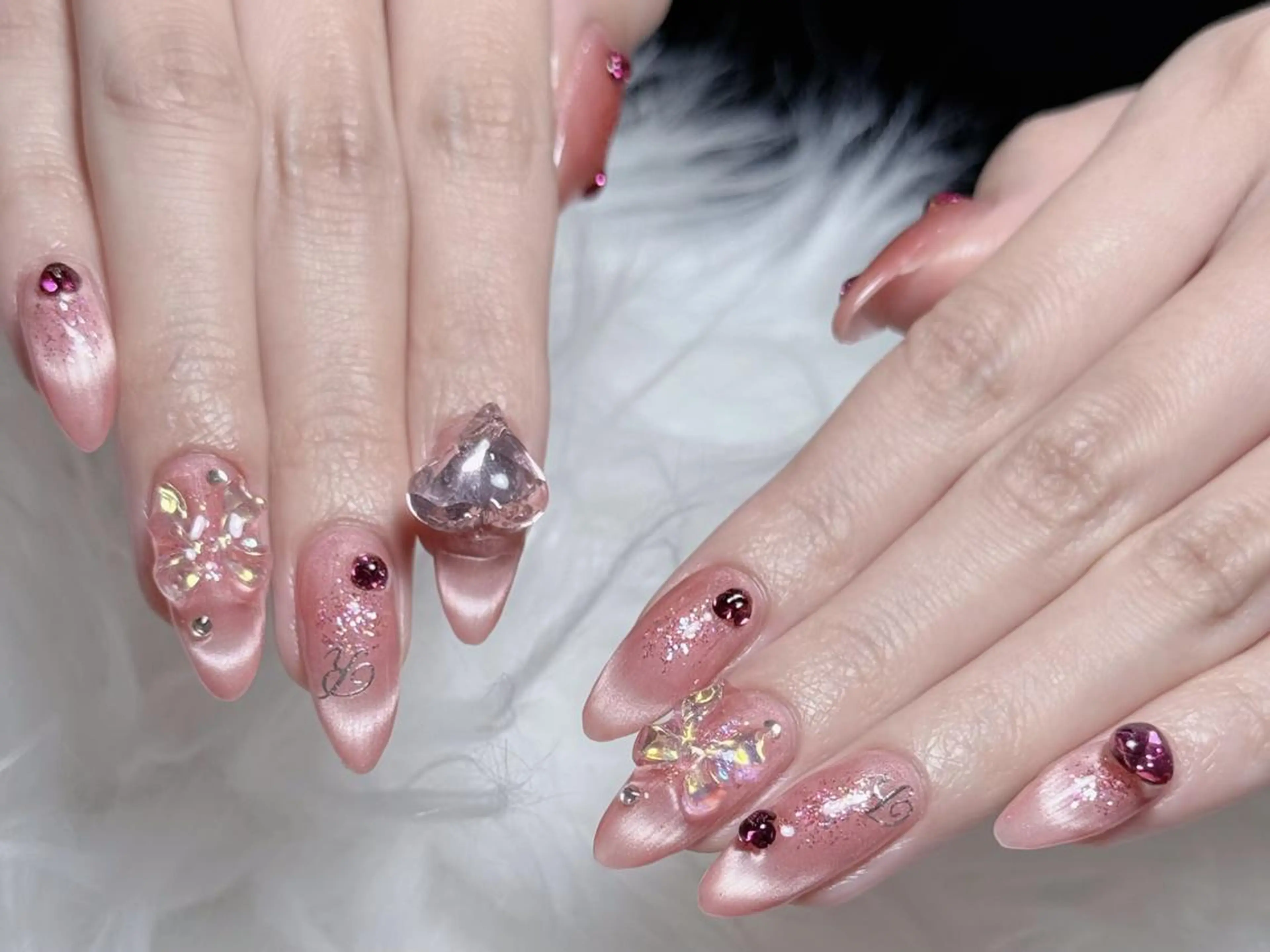 ネイル 長さ出し グラデーション 卒業式 キラキラネイル マグネットネイル YUNA Belle Nail 池袋のネイルデザイン