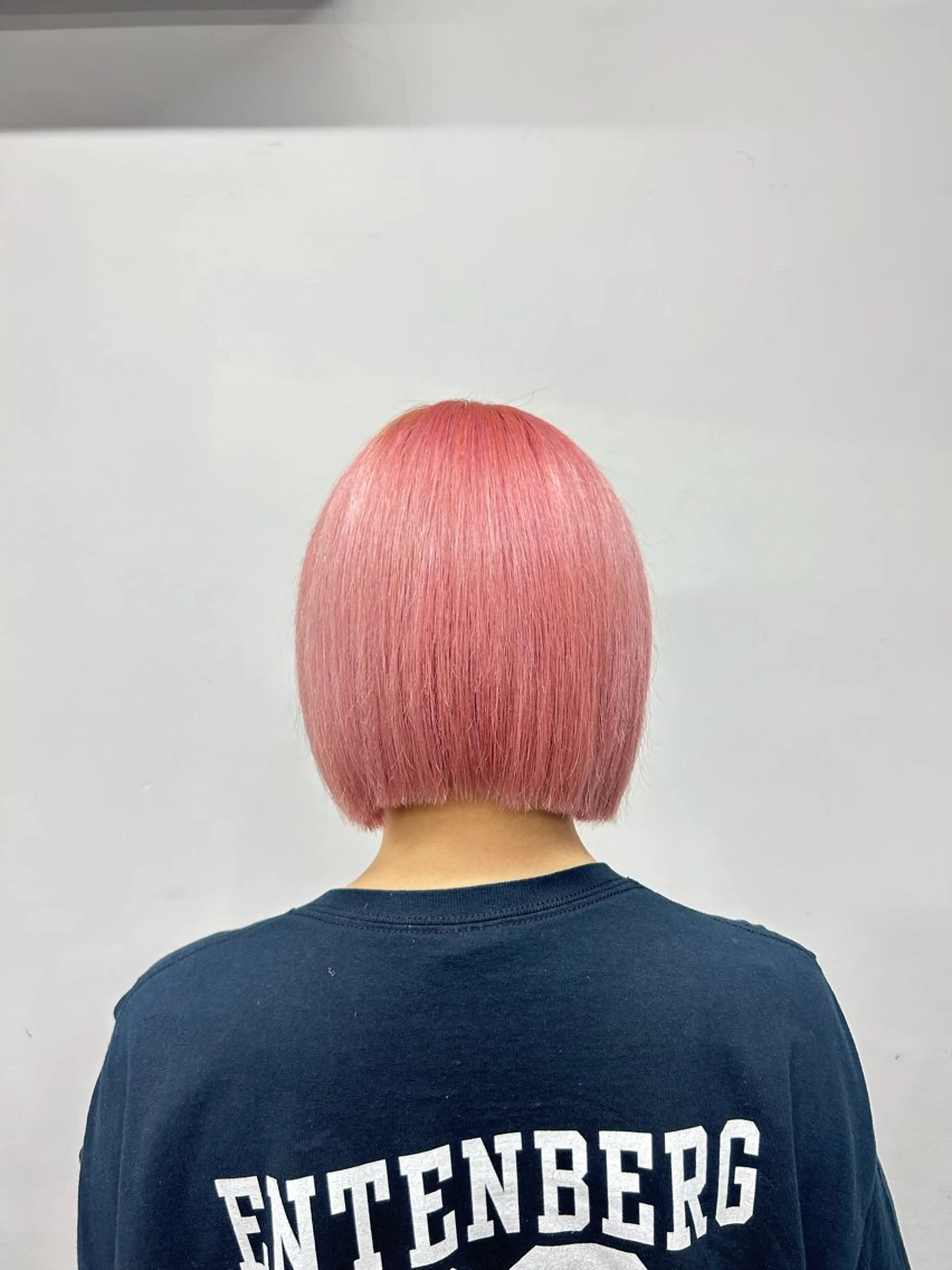 ショート カラー パーマ ヘアアレンジ メンズ 切りっぱなしボブ マッシュ ボブ ショートヘア 【縮毛矯正ブリーチ】 MANATO🌈のヘアスタイル