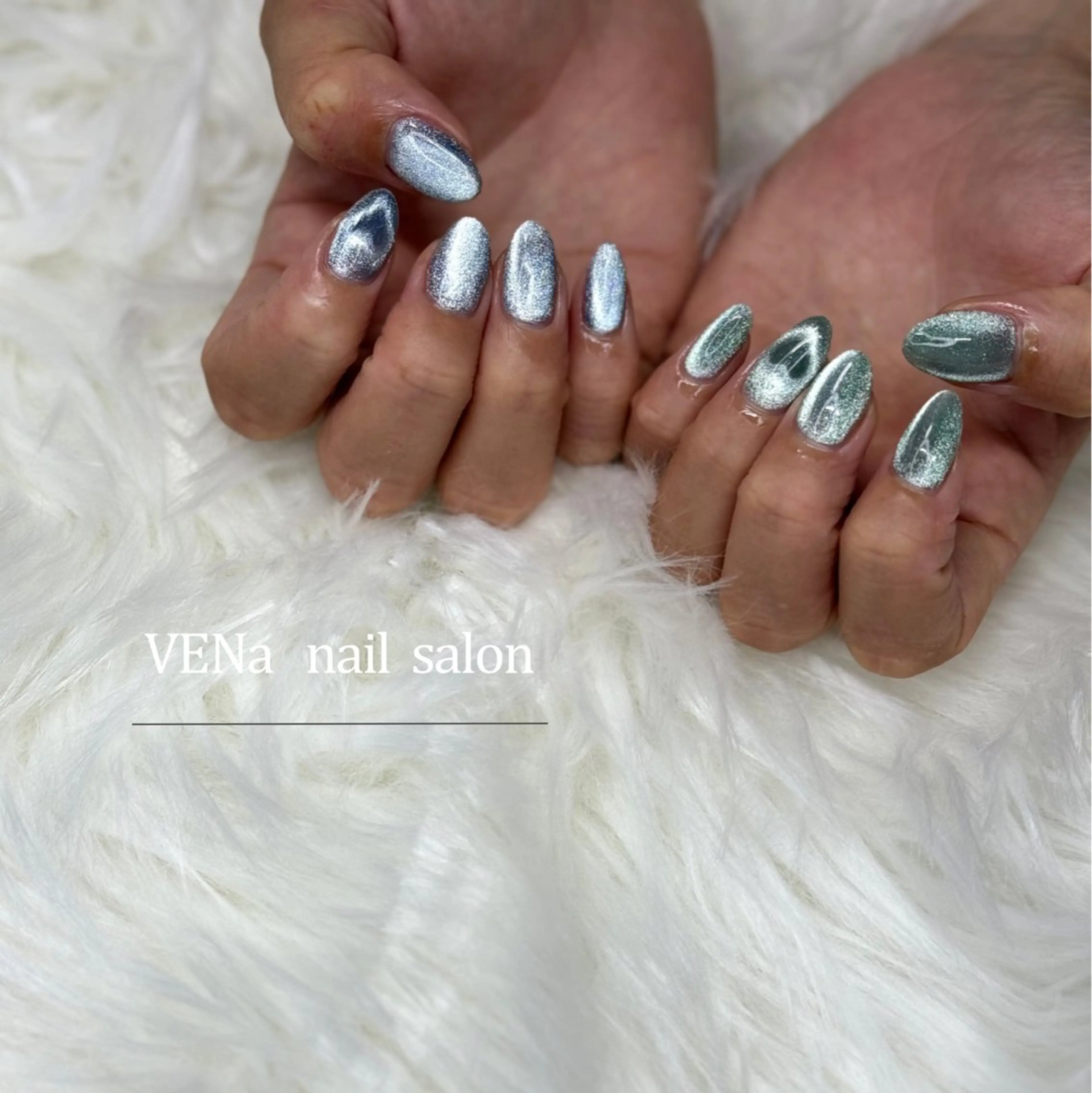 ネイル オーロラネイル フラッシュネイル フットネイル フレンチネイル 氷ネイル・うるうるネイル VENa eye＆ nail salonのネイルデザイン