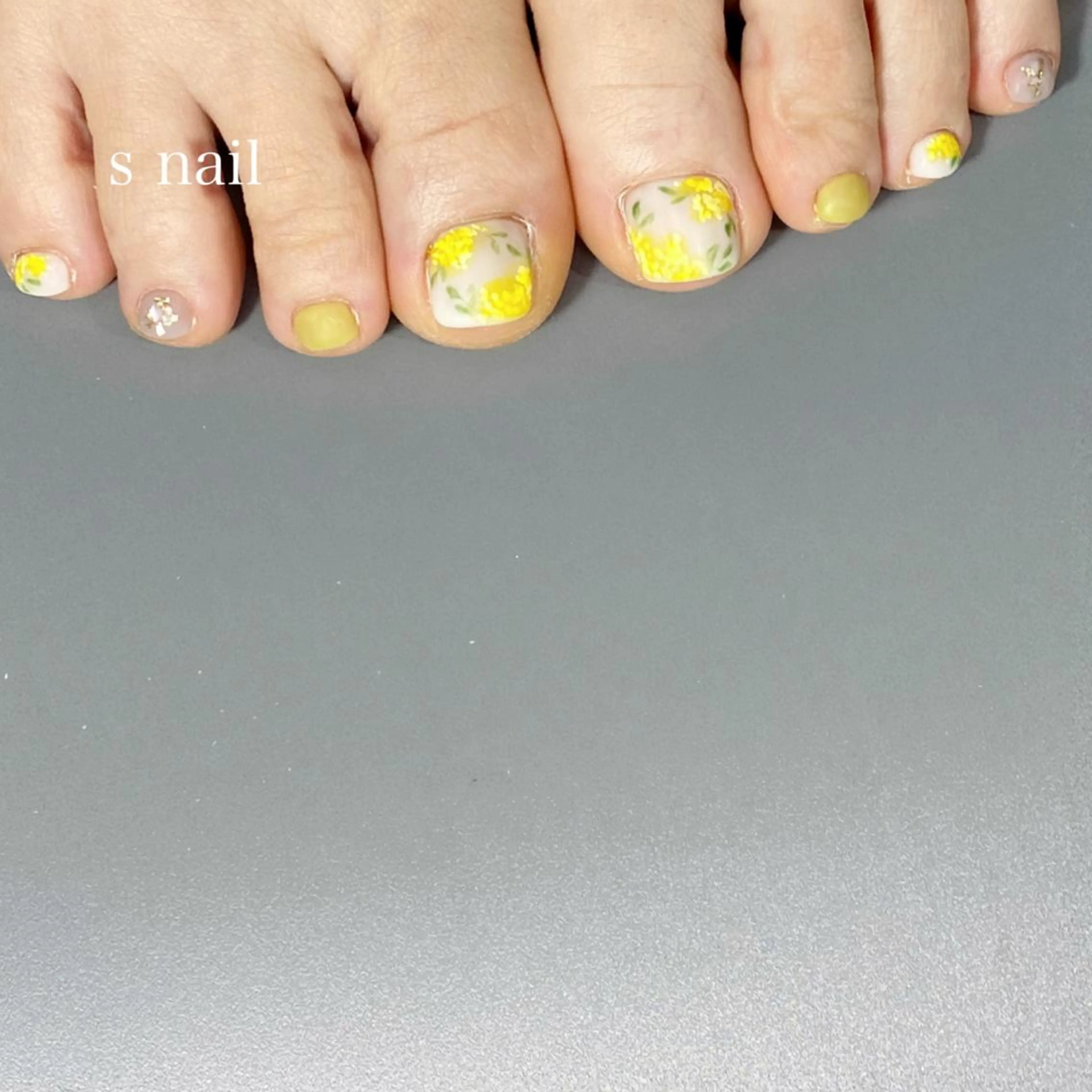 ネイル フットネイル s nail さとよしみゆきのネイルデザイン