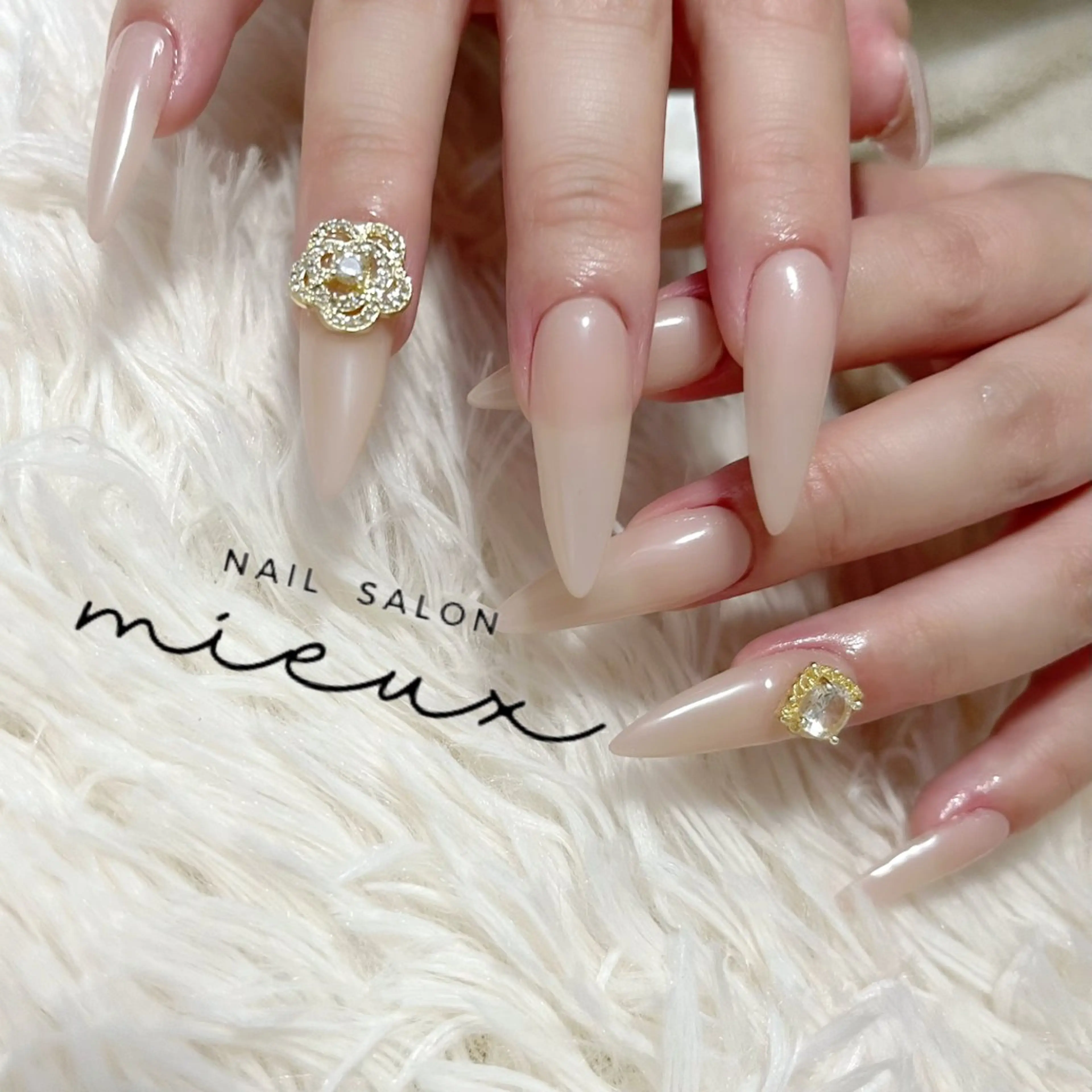 ネイル ハンドネイル nailsalon mieuxのネイルデザイン