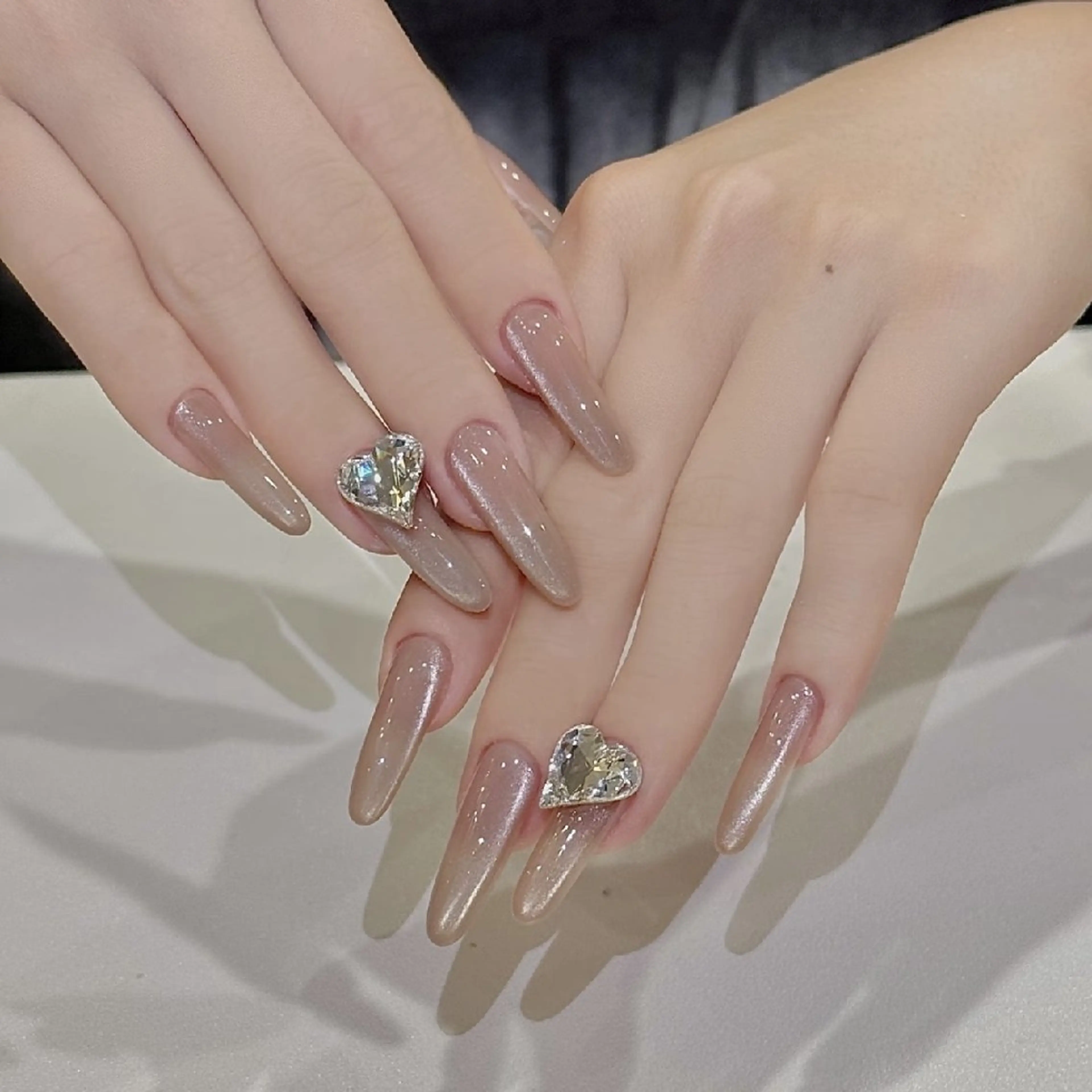ネイル B&B  Nail のネイルデザイン