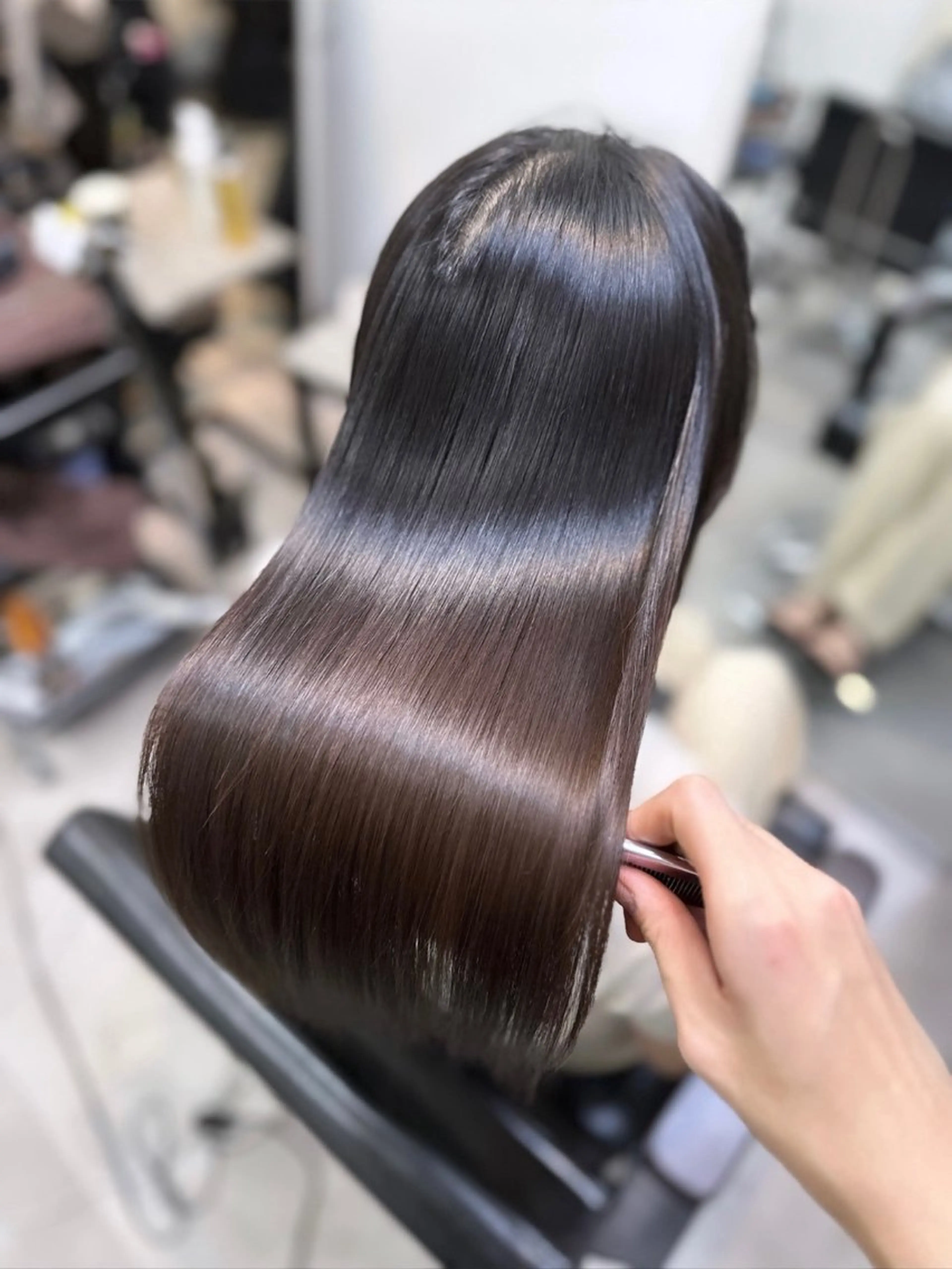 ロング ブリーチ縮毛矯正/ 複雑履歴🉑/タイチのヘアスタイル