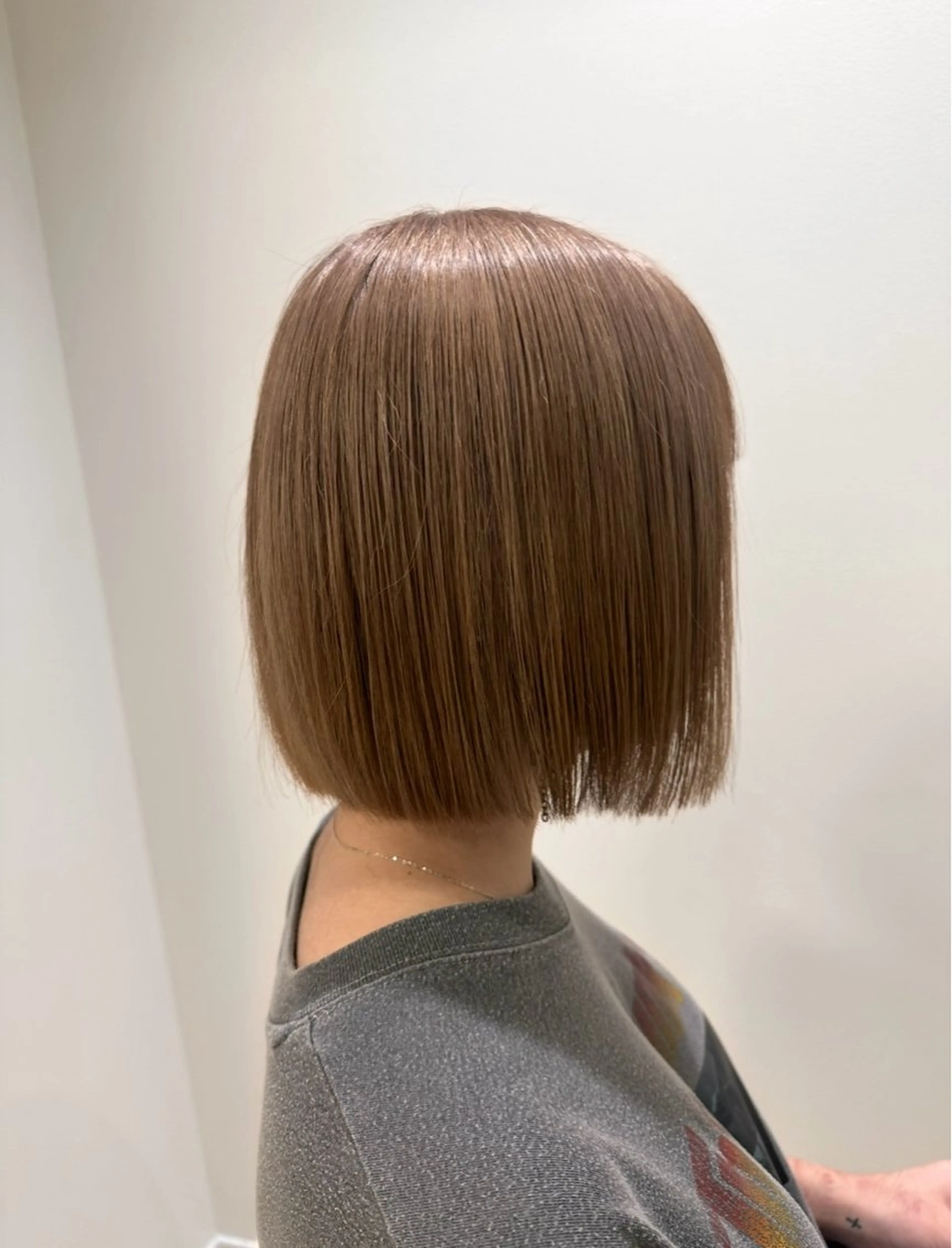 ミディアム カラー 透明感ブラウンカラー 🫧レイヤー🩰好実のヘアスタイル