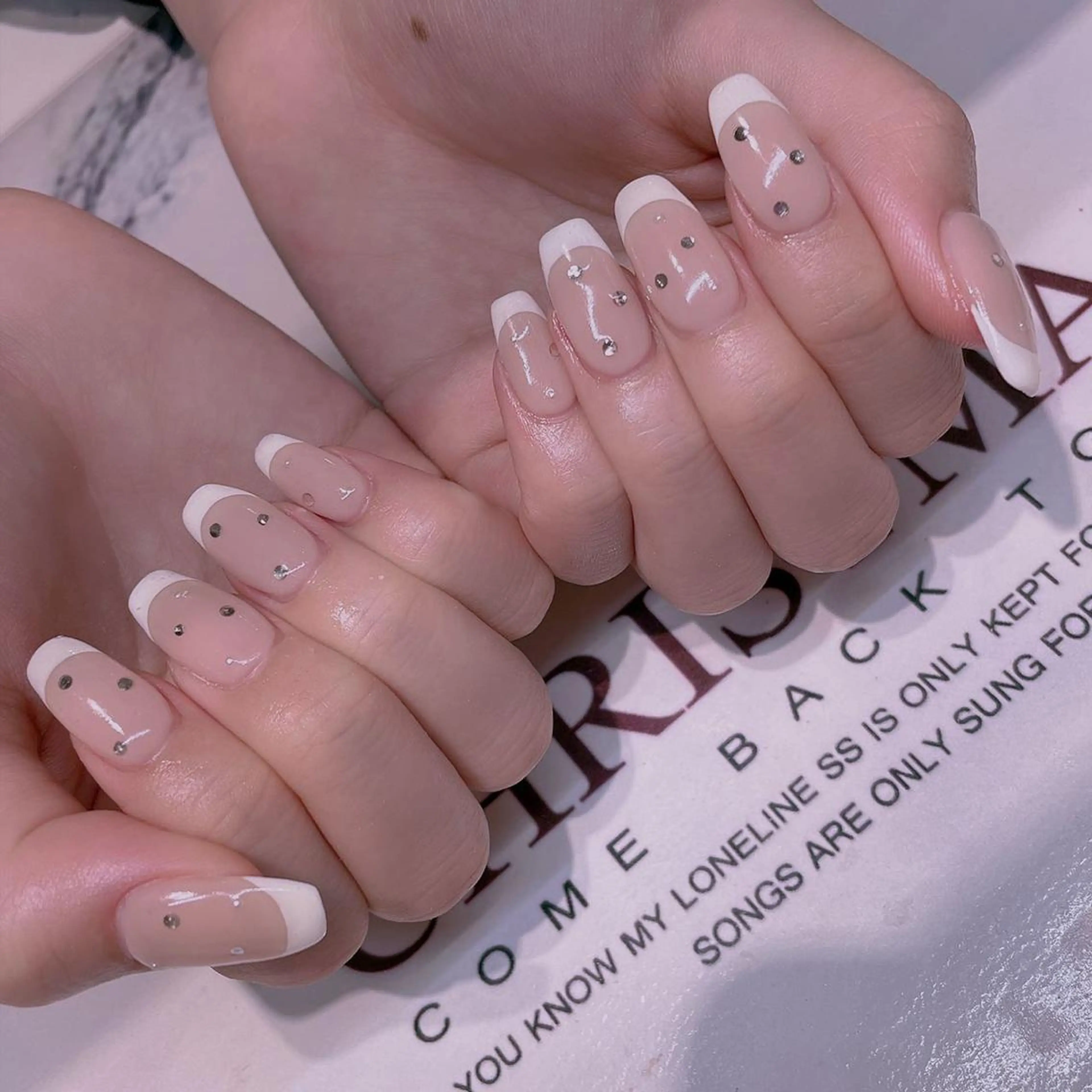 ネイル 美爪パラジェル導入店 Sunnilyのネイルデザイン