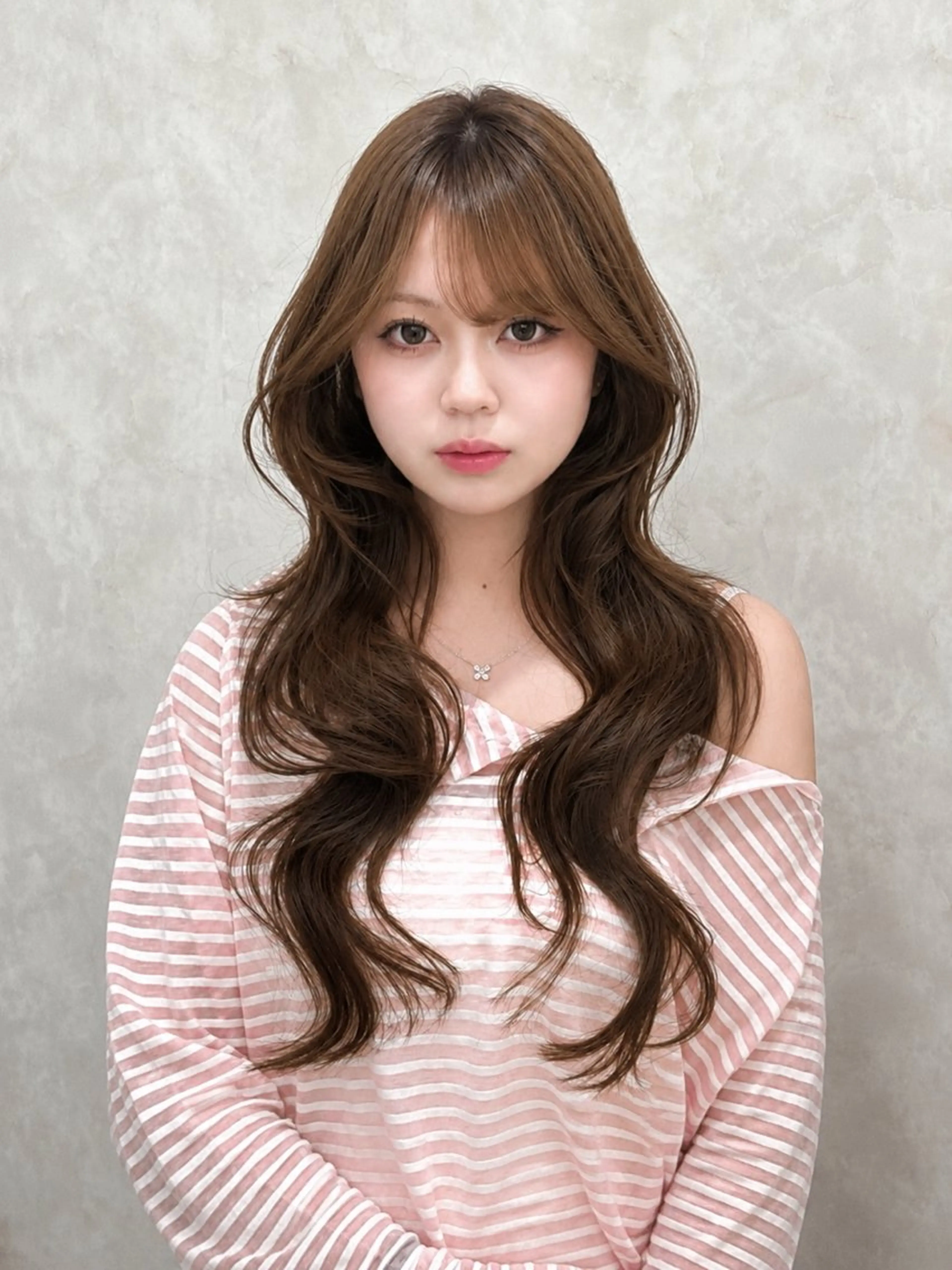 ロング カラー 天野 ひとみのヘアスタイル