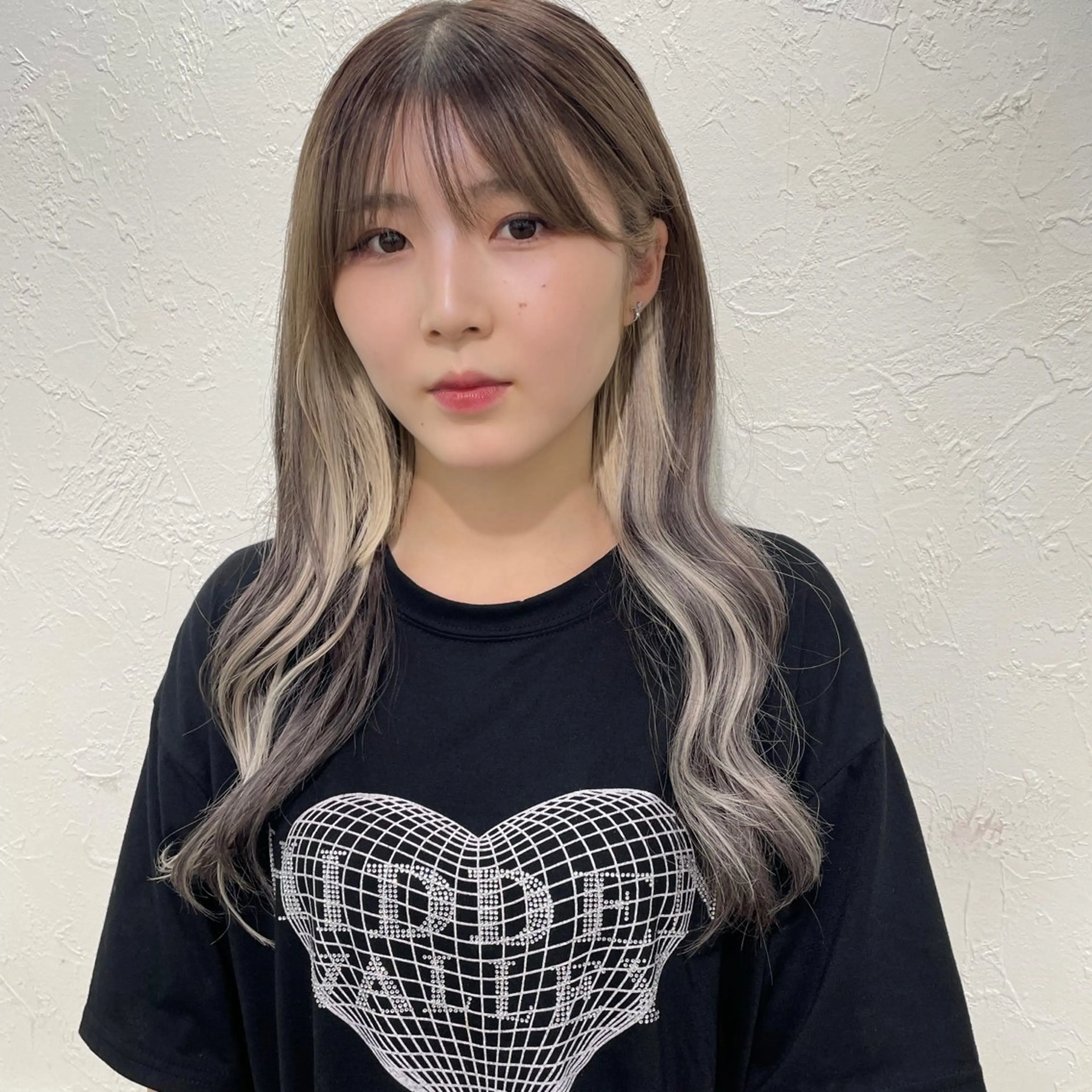 【📍 ポイントカラー📍】　　　　　　　　　　　　　　　　カット✂️＋イヤリングカラー🌼＋水素トリートメント💎の写真