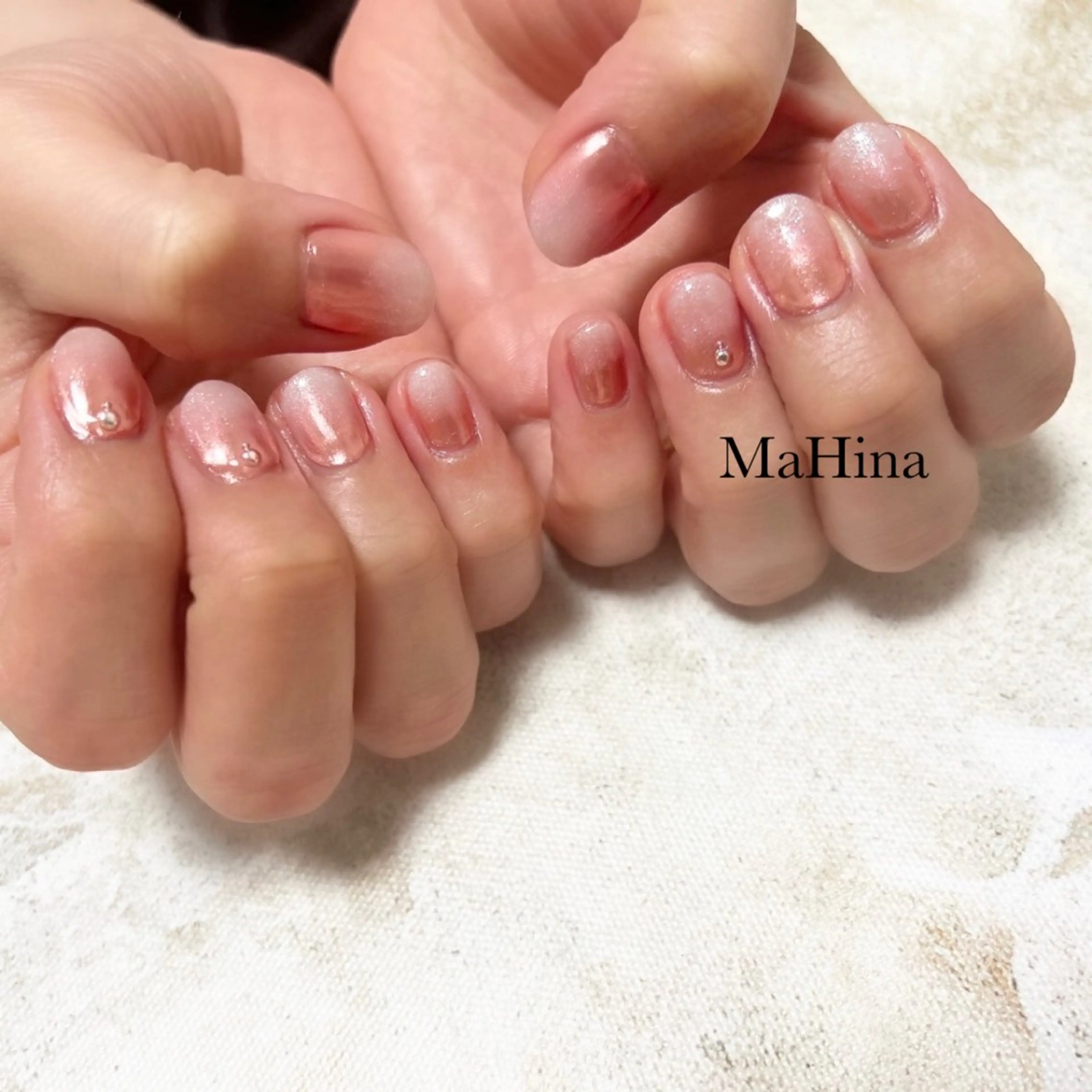 ネイル ジェルネイル ミラーネイル ピンク 冬ネイル ハンドネイル Healing Salon...MaHina(マヒナ)所属・MaHina🌙 salonのネイルデザイン