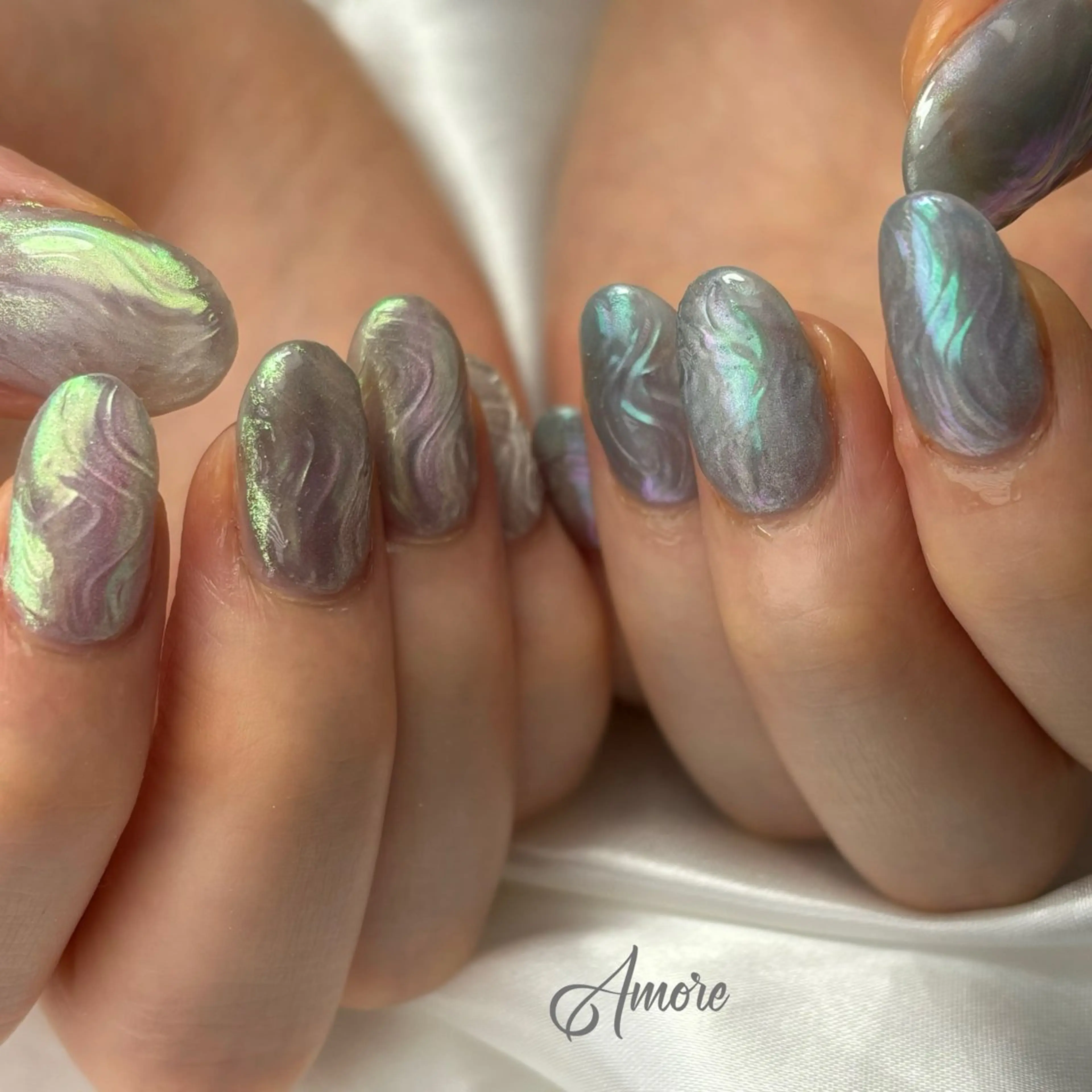 ネイル ジェルネイル キラキラネイル 韓国ネイル マグネットネイル パラジェル You kyehwaのネイルデザイン