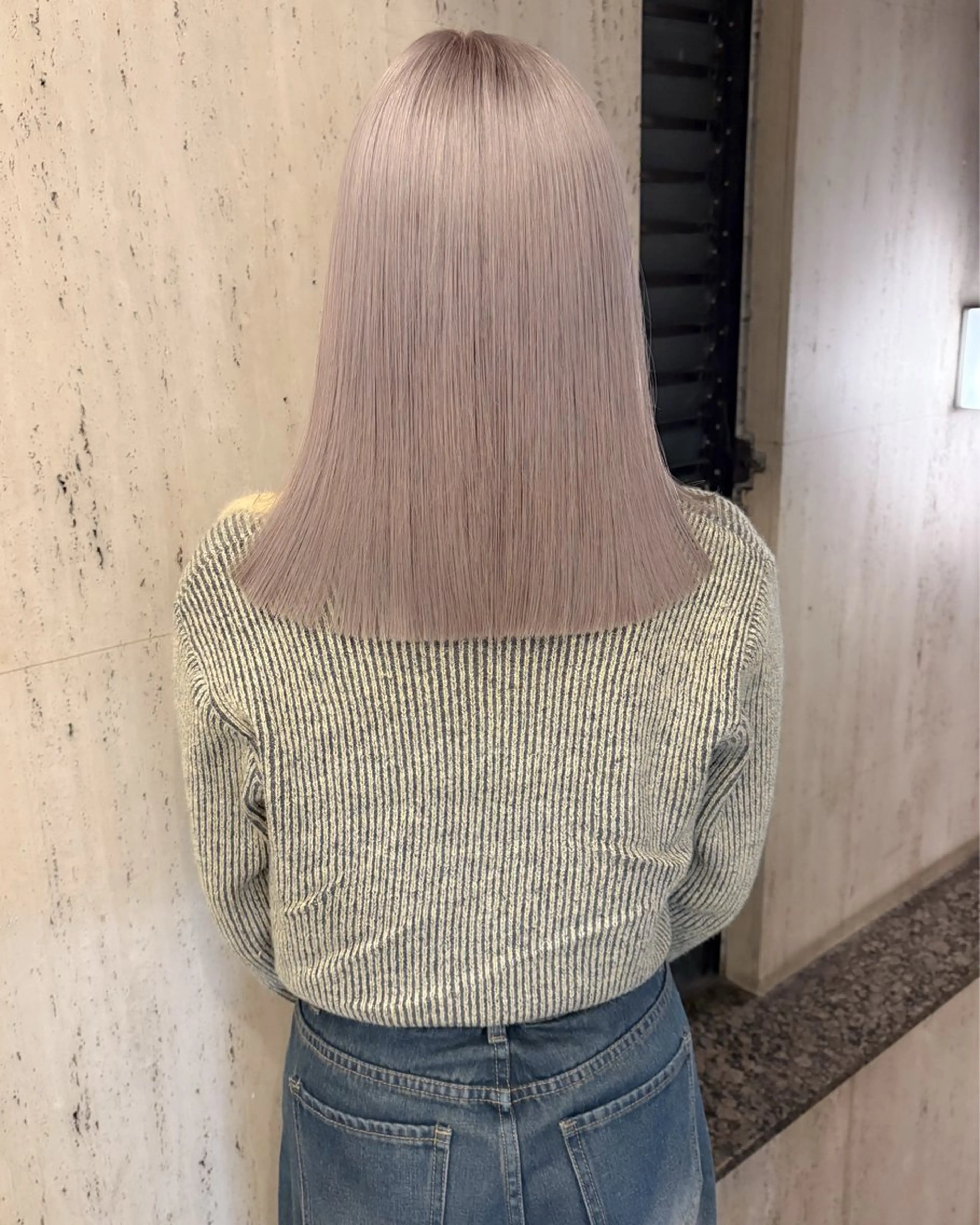 ミディアム ヘアカラー 垢抜け透明感カラー 🧚🏻♀️ミユウのヘアスタイル