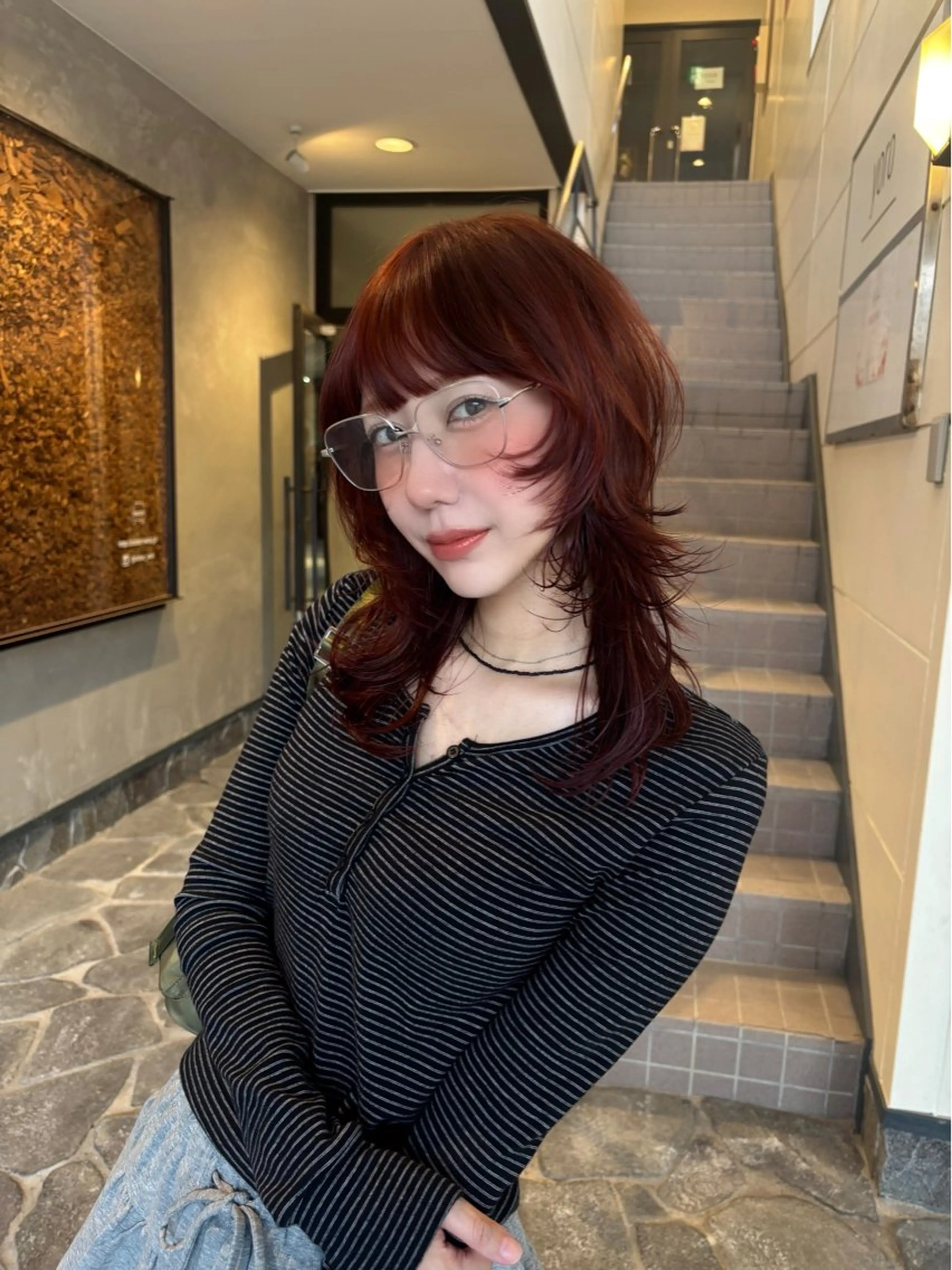 セミロング レイヤーカット ウルフカット ウルフレイヤー カット ヘアカラー トリートメント SHICUNEアサミ /ショート/メンズのヘアスタイル