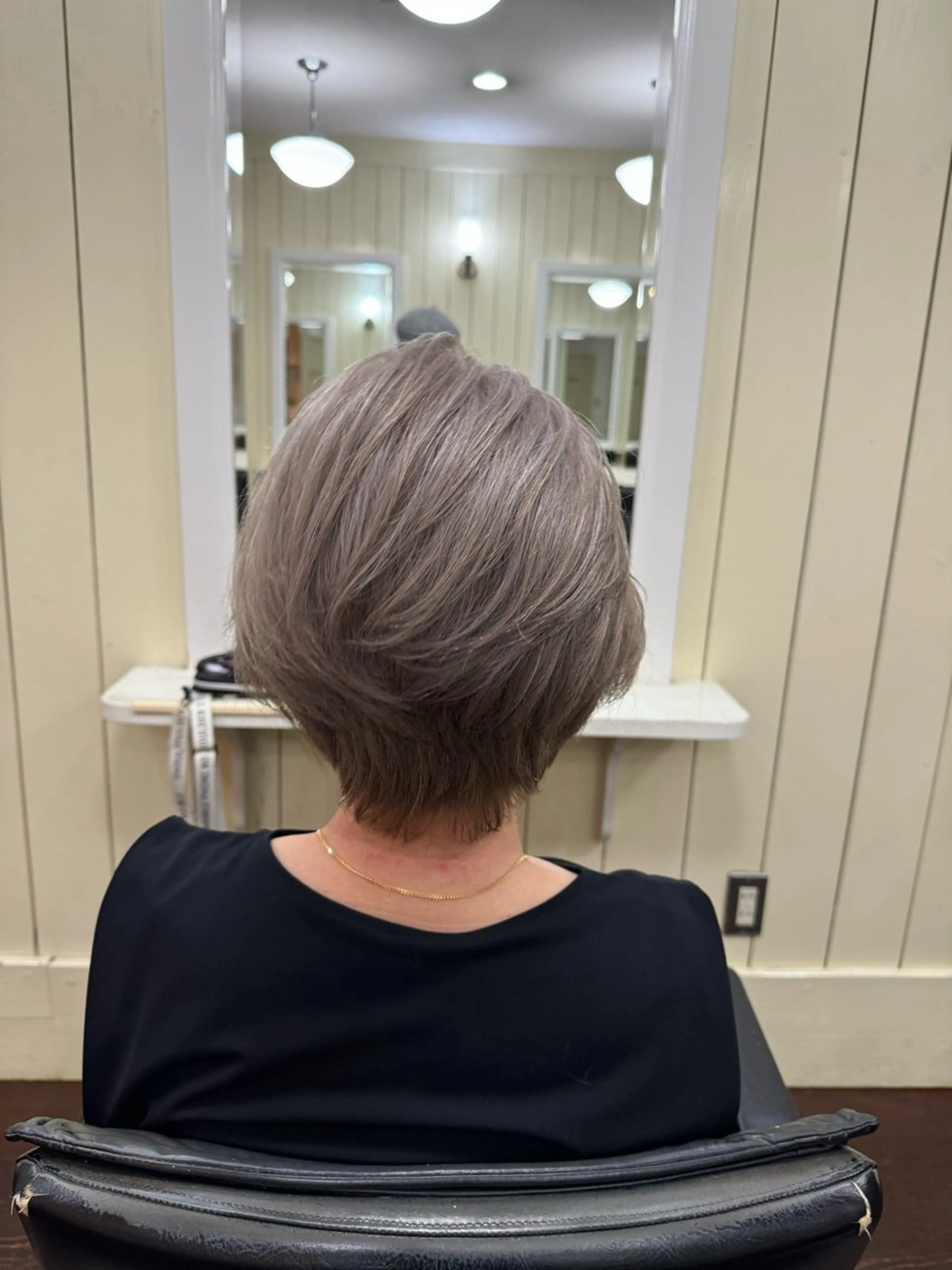 カット＋シングルカラー(トリートメント込)の写真