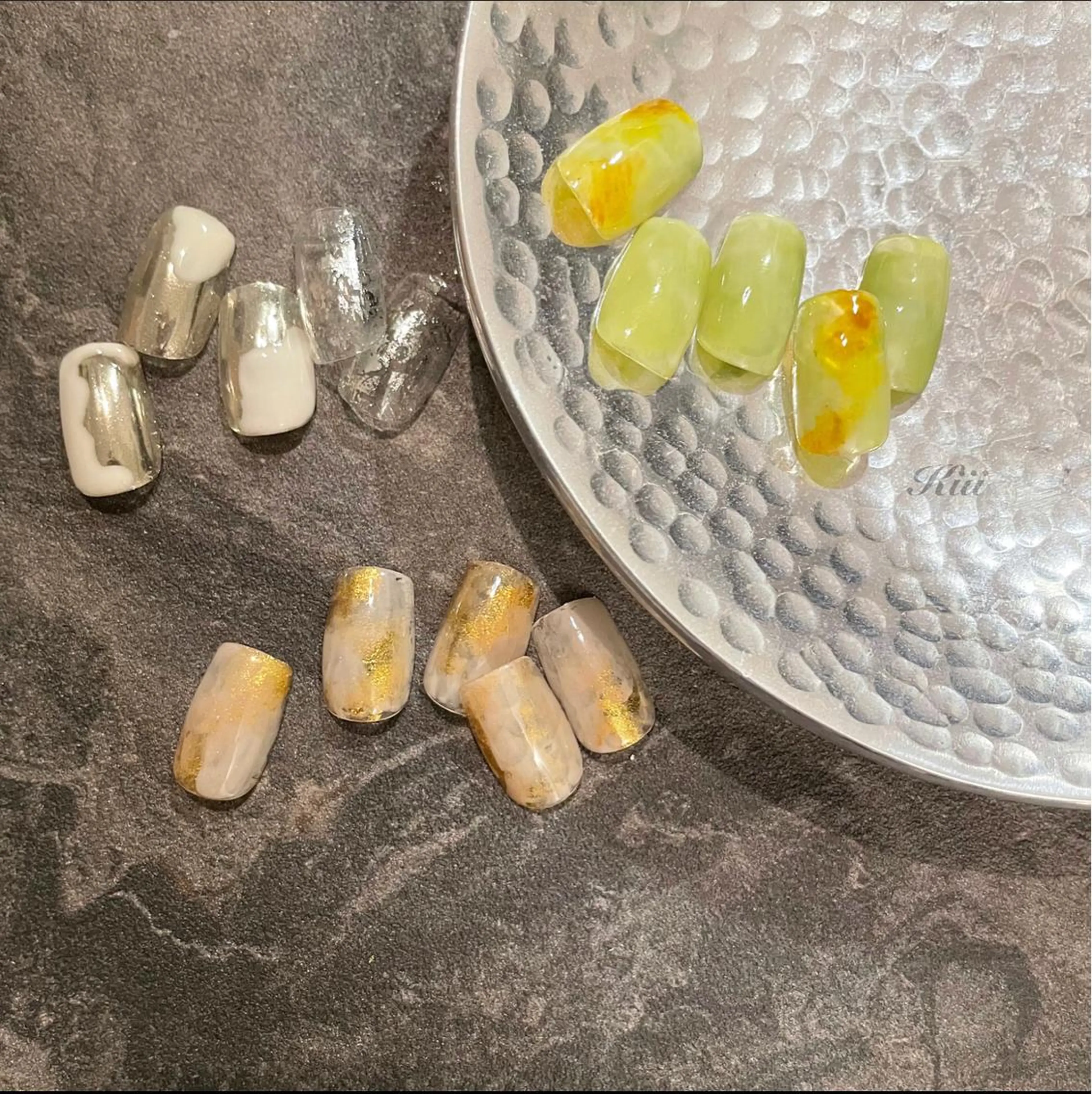 ネイル ハンドネイル フットネイル kiii.__ ✴︎*のネイルデザイン