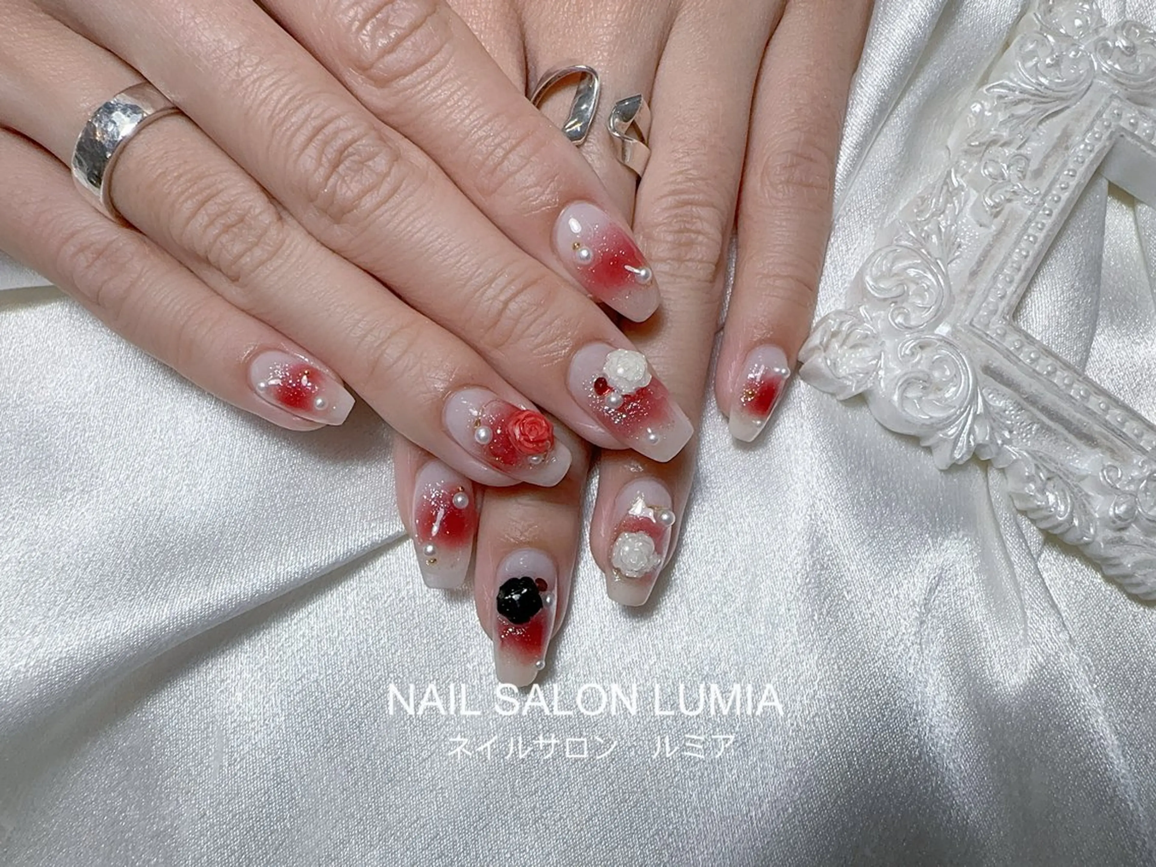 ネイル ハンドネイル ネイルサロン ルミア Lumia 店長のネイルデザイン