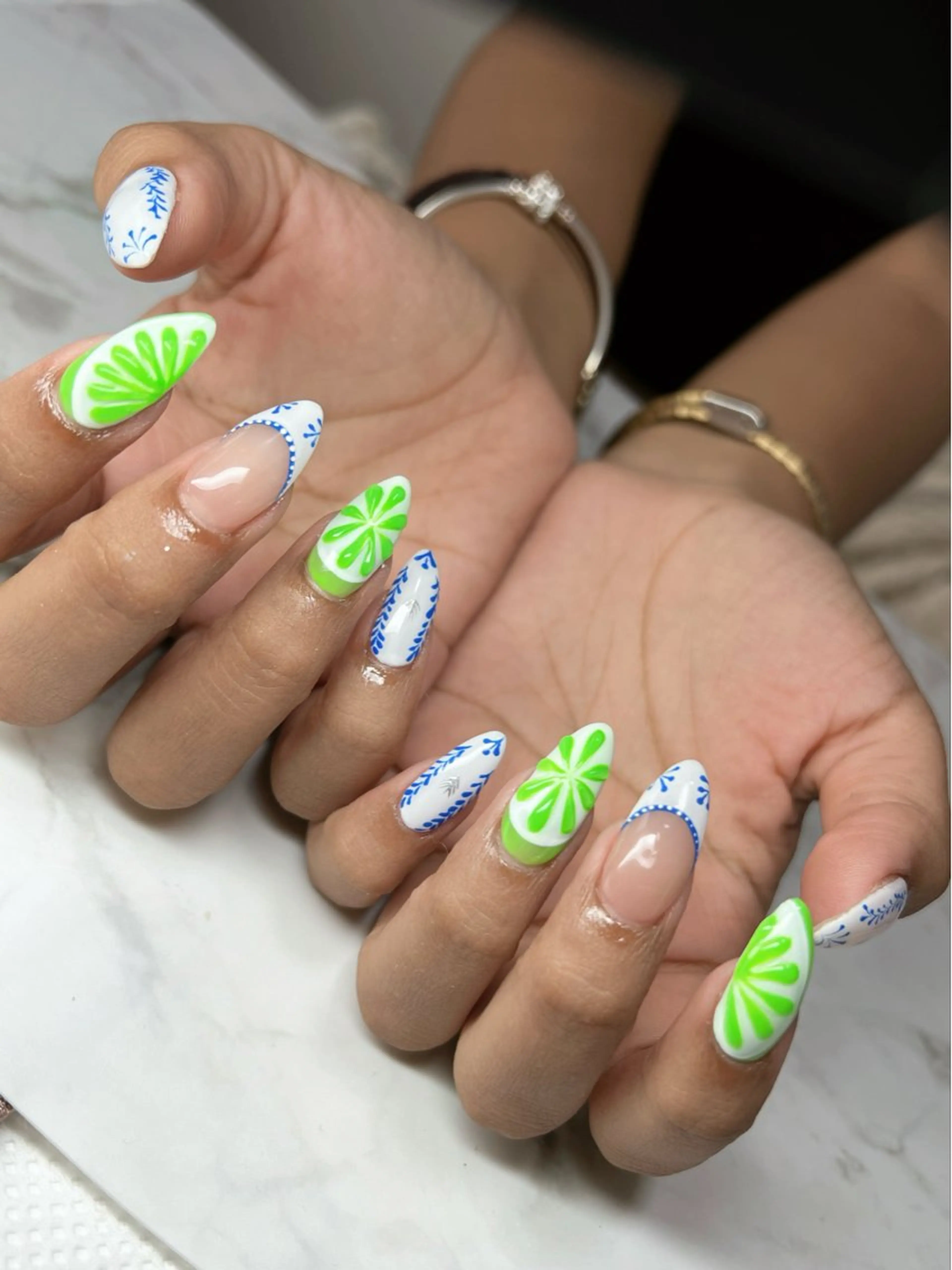 ネイル ハンドネイル Dia Nail AKIのネイルデザイン