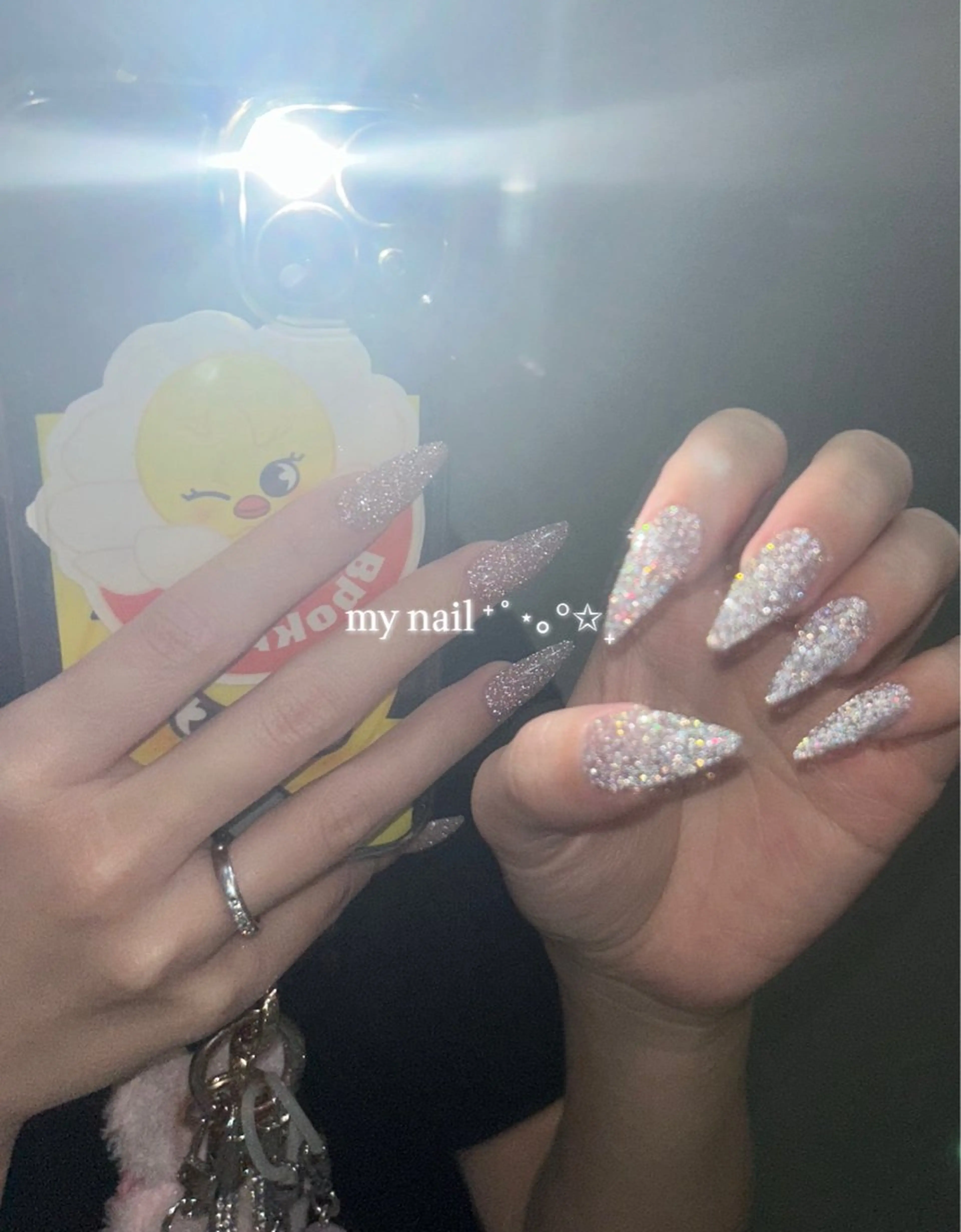 ネイル ハンドネイル ViViA momokaのネイルデザイン