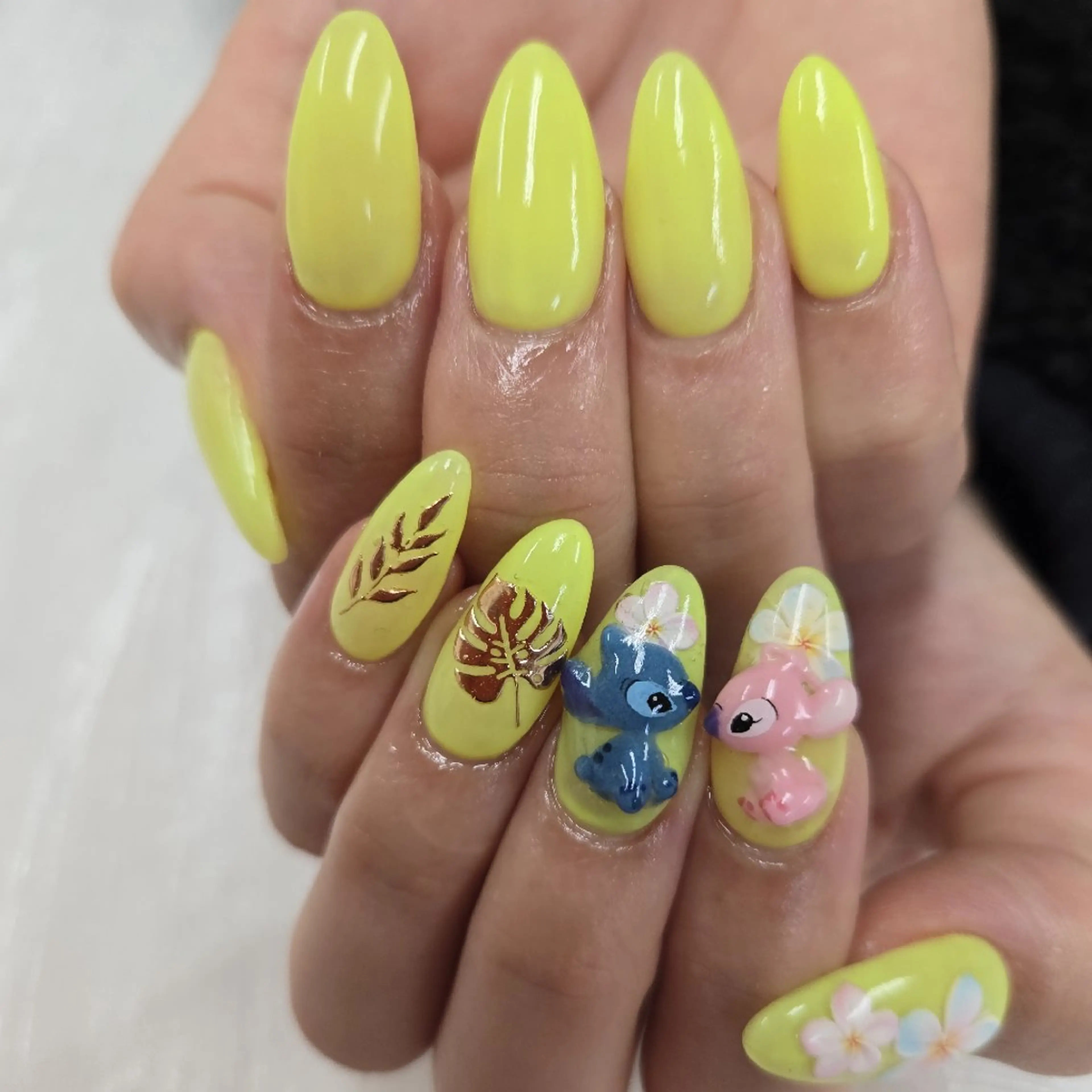 ネイル アートネイル オーロラネイル チークネイル ジェルネイル グラデーション ハンドネイル 河野ちえ (雑誌掲載サロン)のネイルデザイン