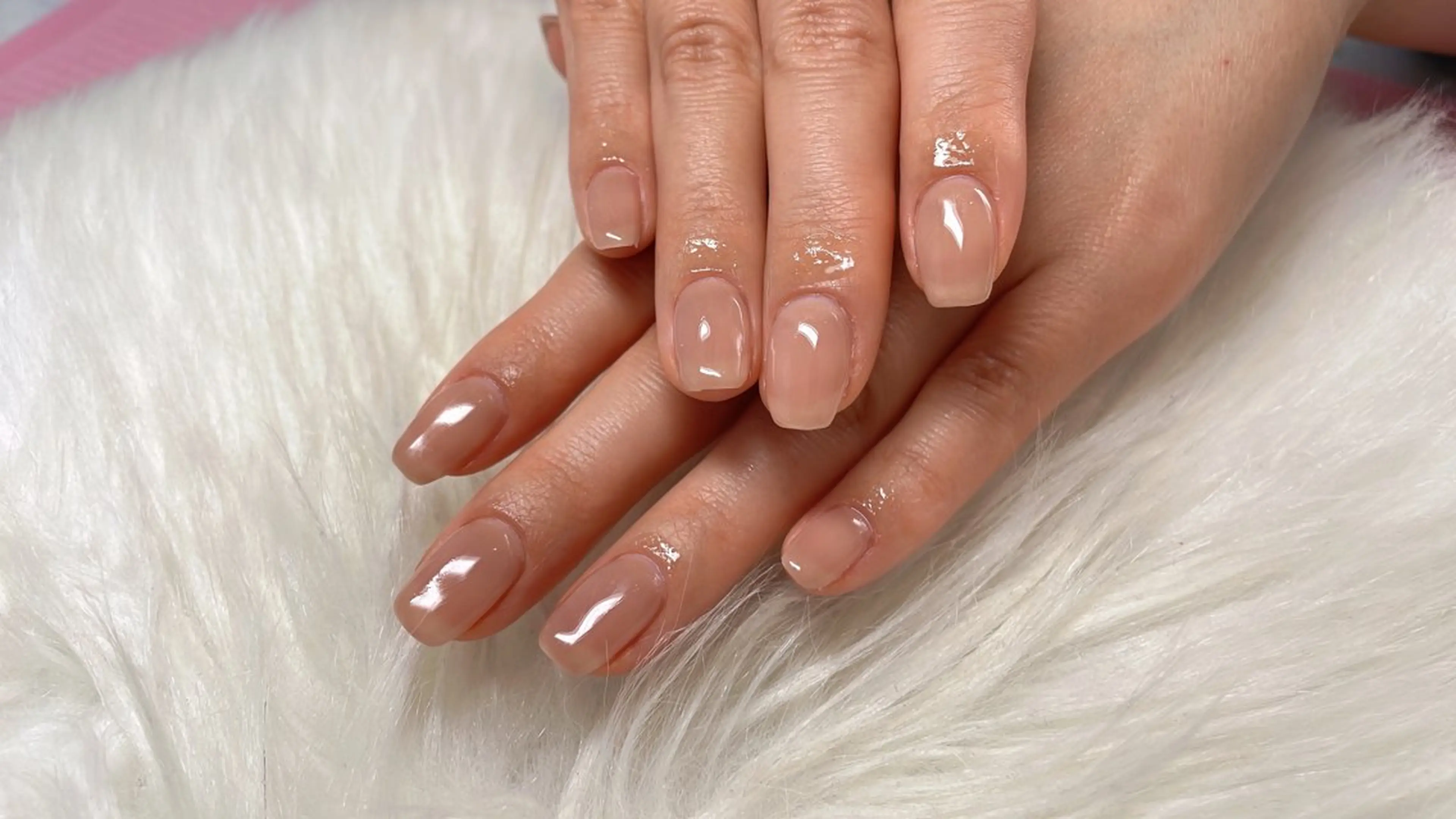 ネイル Amoureuse Satomiのネイルデザイン