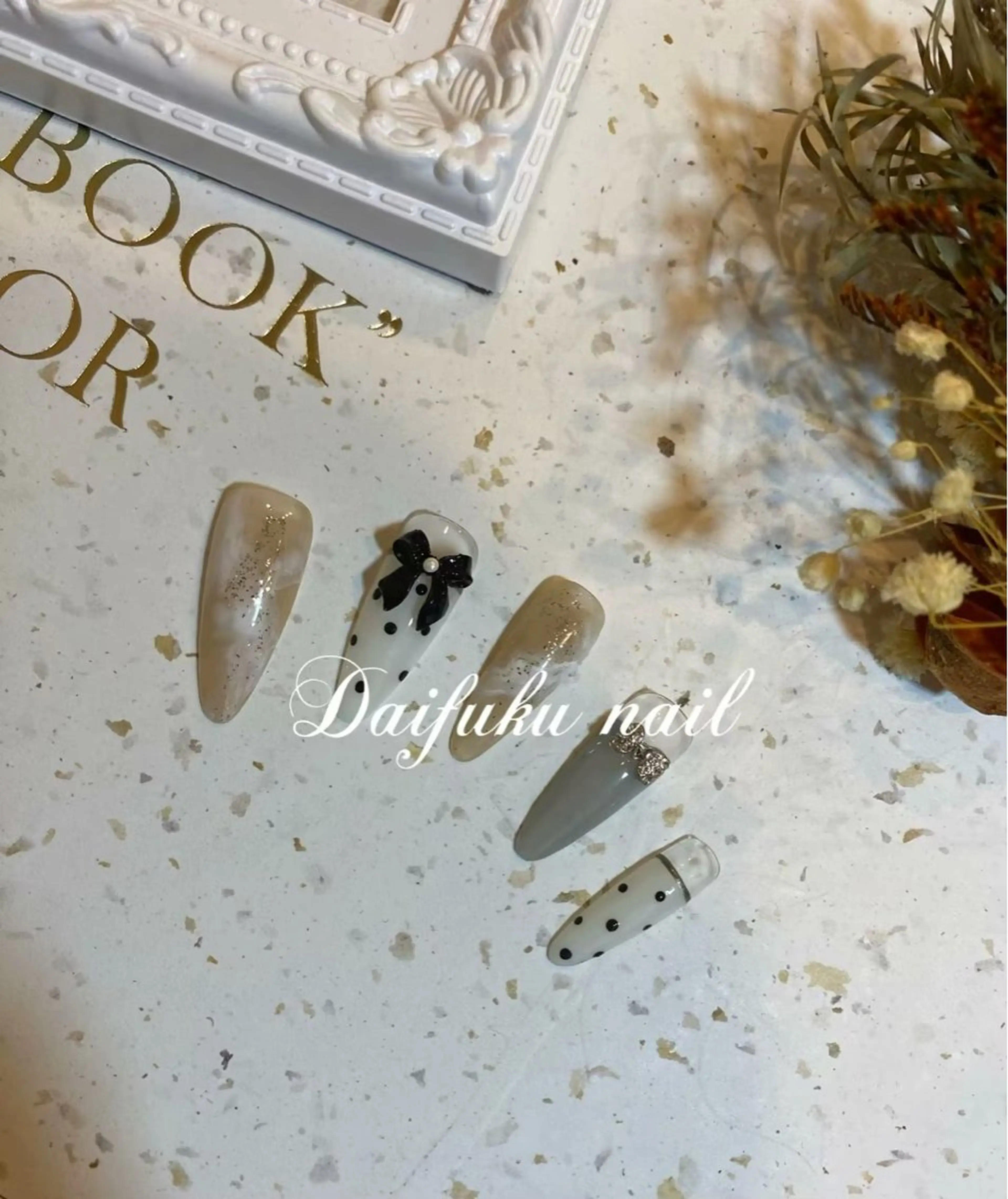 ロング Daifuku nailsのネイルデザイン