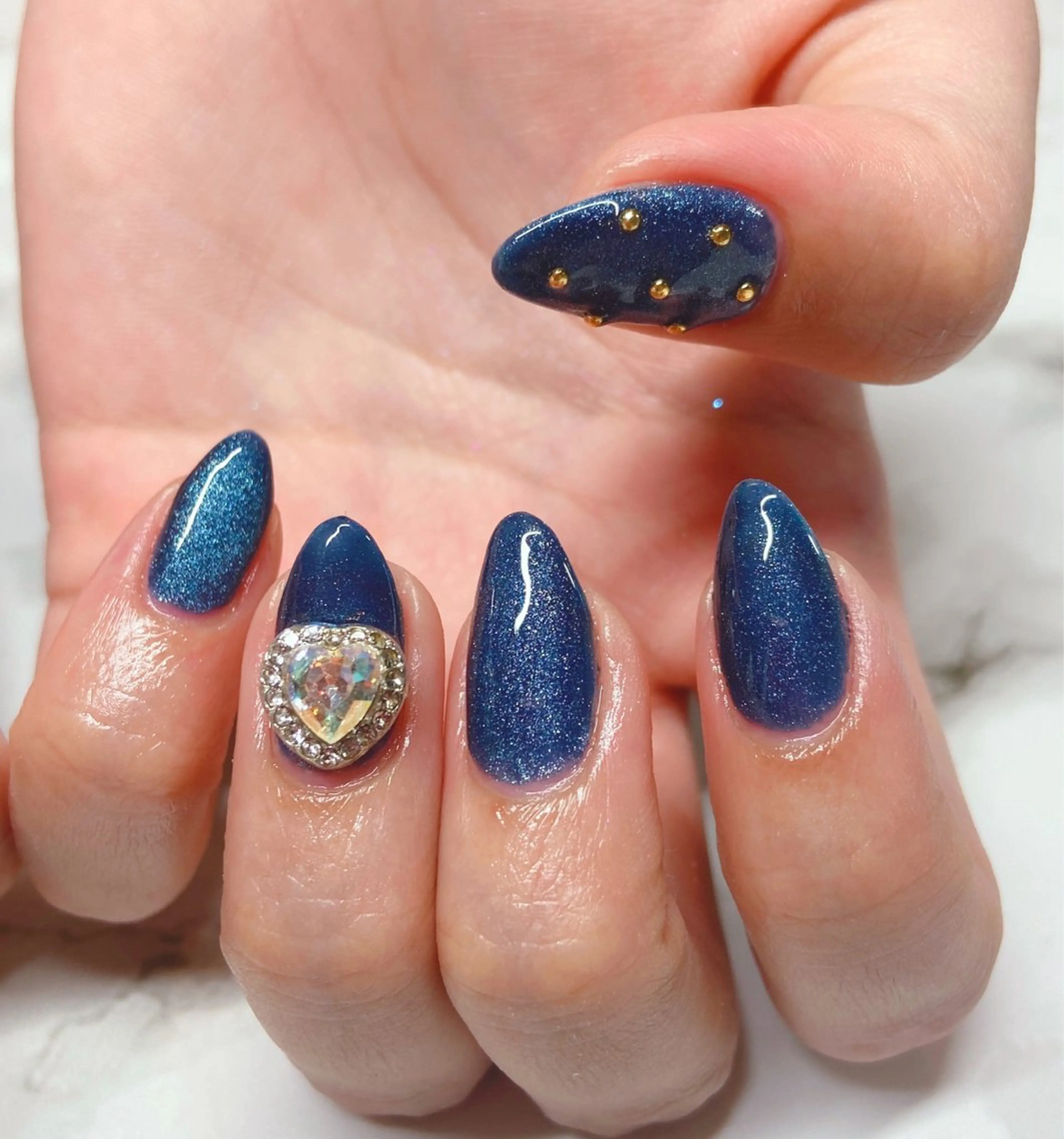 ネイル マグネットネイル オトク ネイルのネイルデザイン