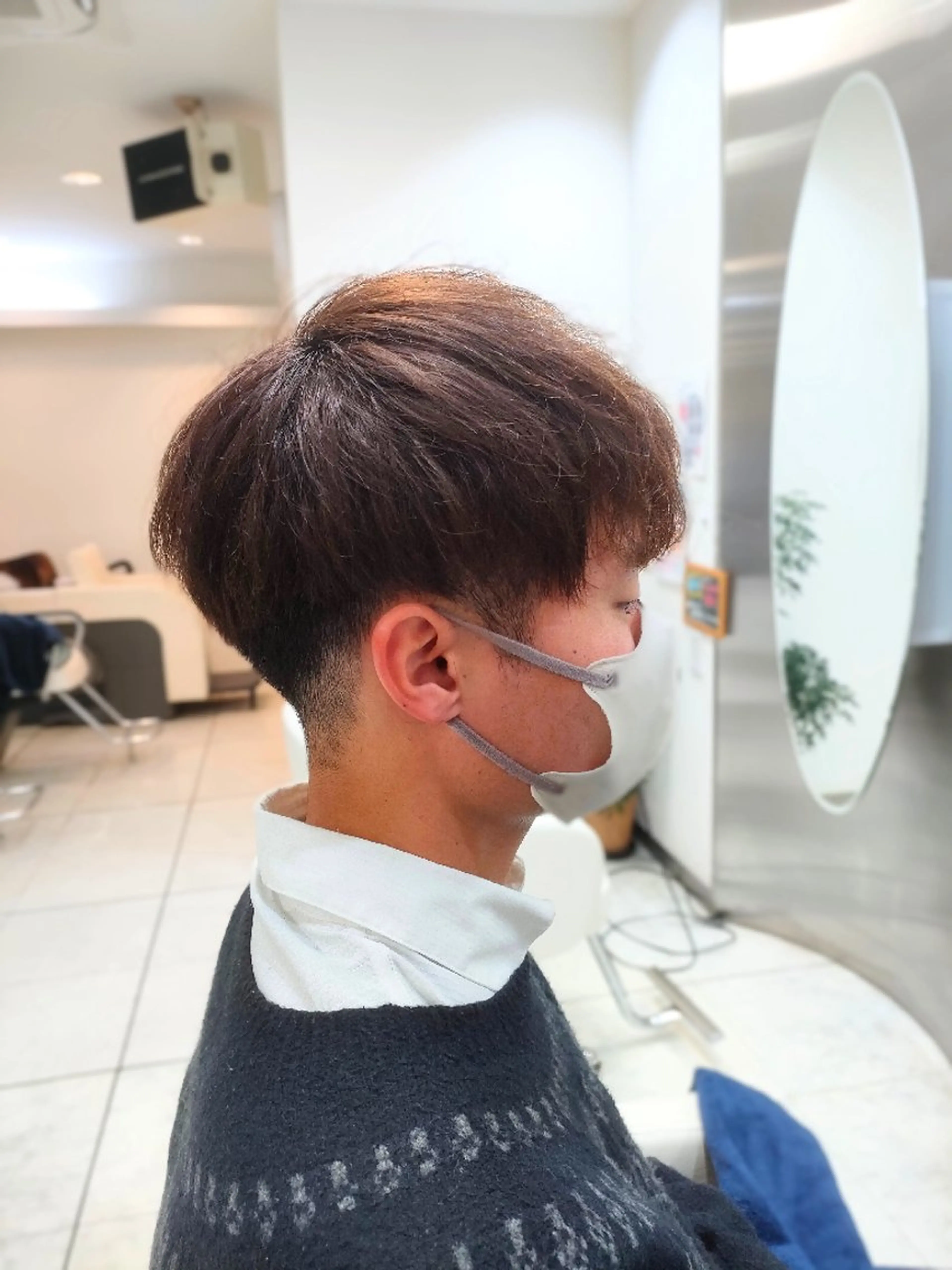ショート メンズ マッシュ ツーブロック 刈り上げ 伊藤 茉莉杏のヘアスタイル