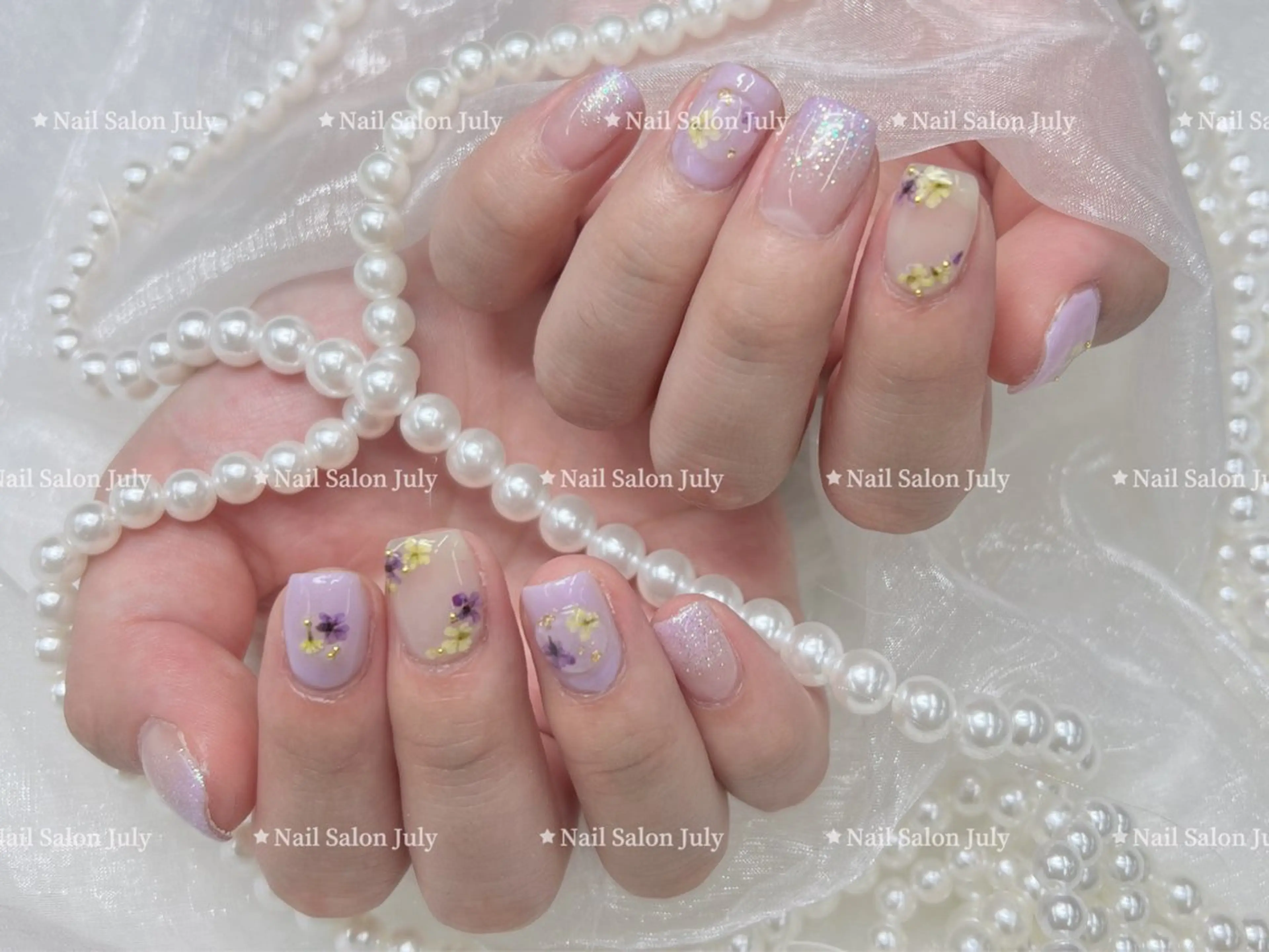 ネイル アートネイル オーロラネイル ジェルネイル ガーリー キラキラネイル July モモのネイルデザイン