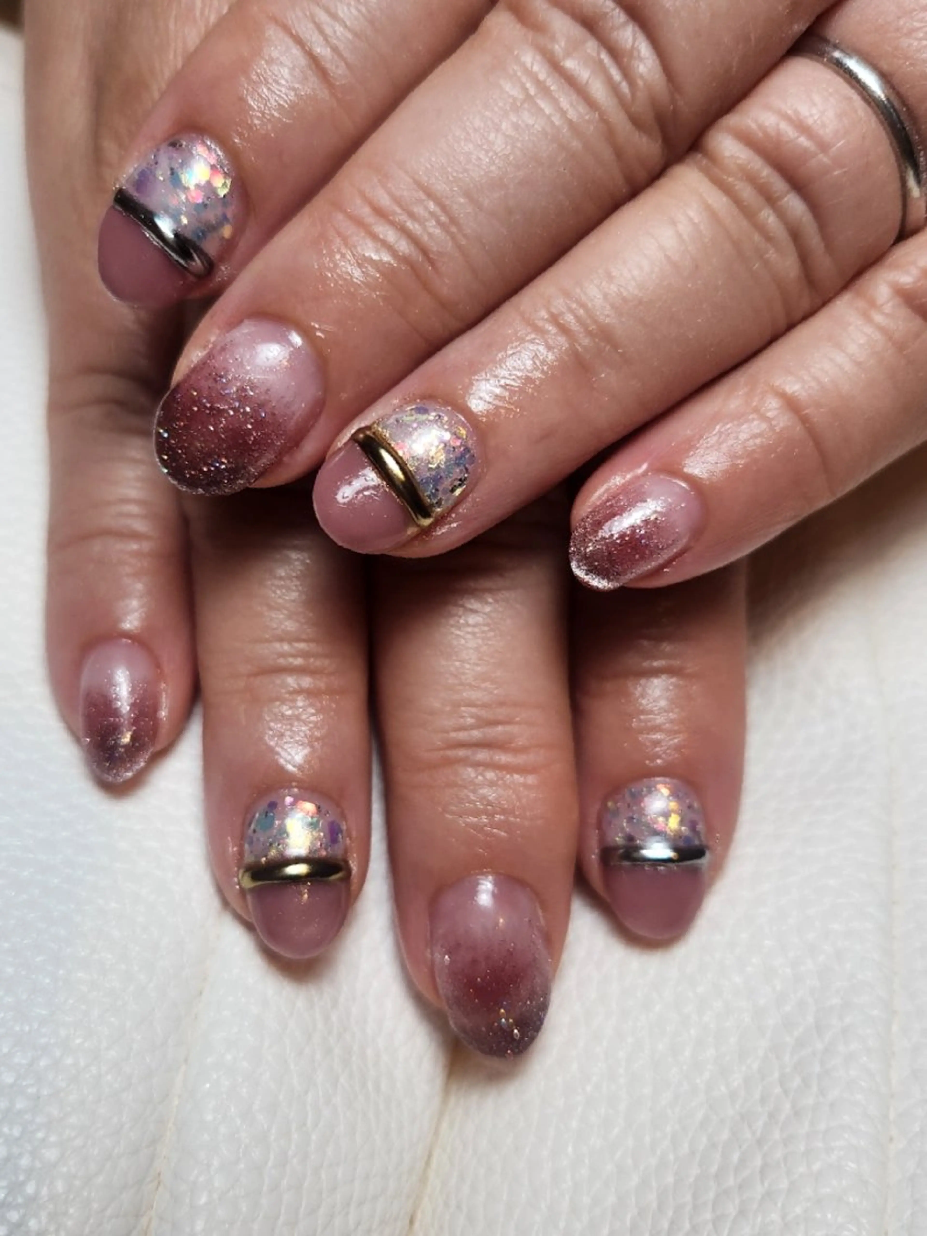 ネイル ジェルネイル グラデーション ホログラムネイル キラキラネイル マグネットネイル Nailroom3  古屋明美のネイルデザイン