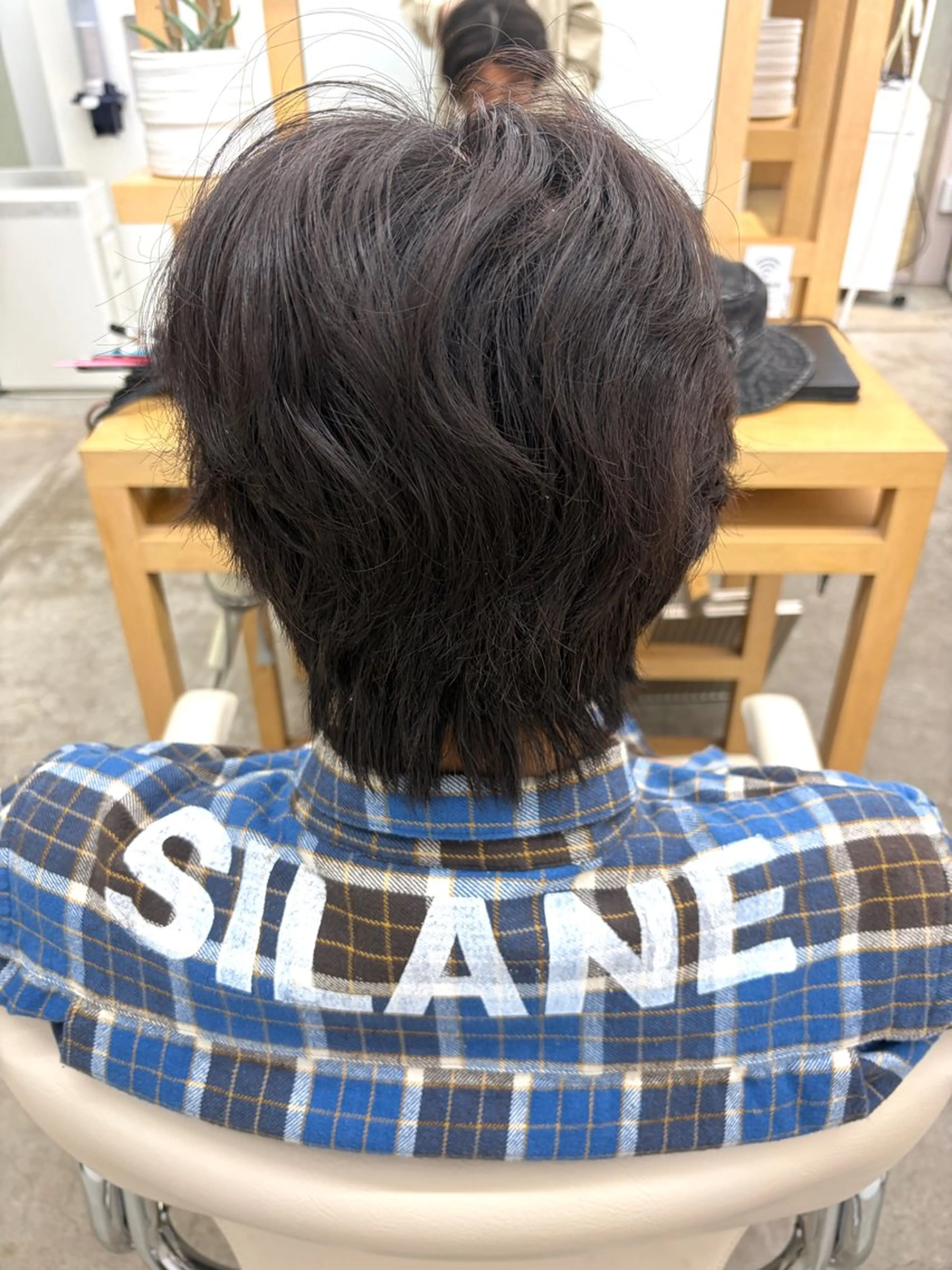 カラー 杉山 明香莉のヘアスタイル