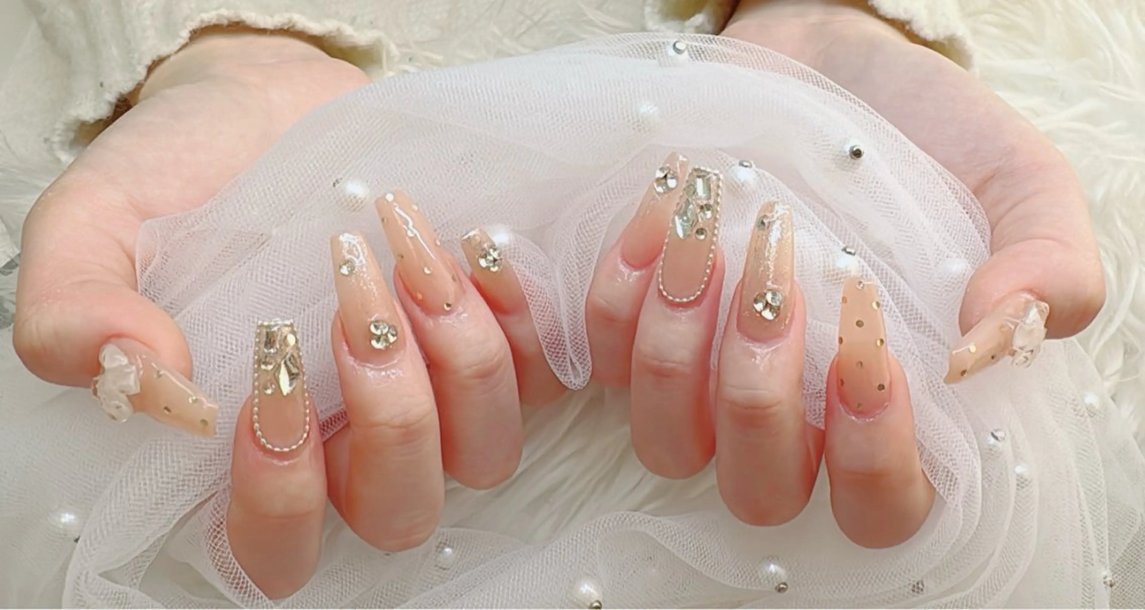 ネイル ハンドネイル ハンドケア MoonNail ナナのネイルデザイン