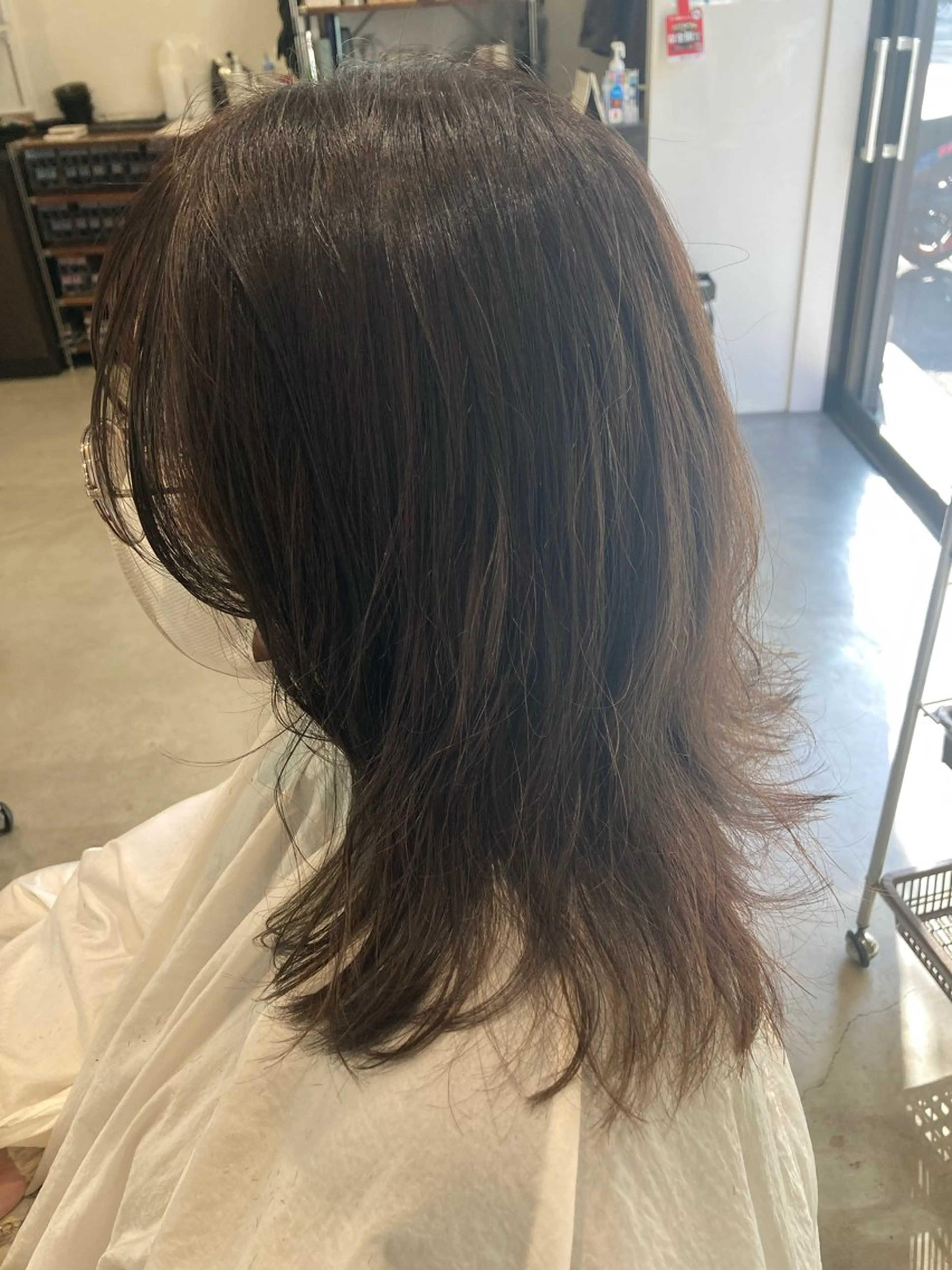 セミロング カラー カット ヘアカラー 折本 沙織のヘアスタイル