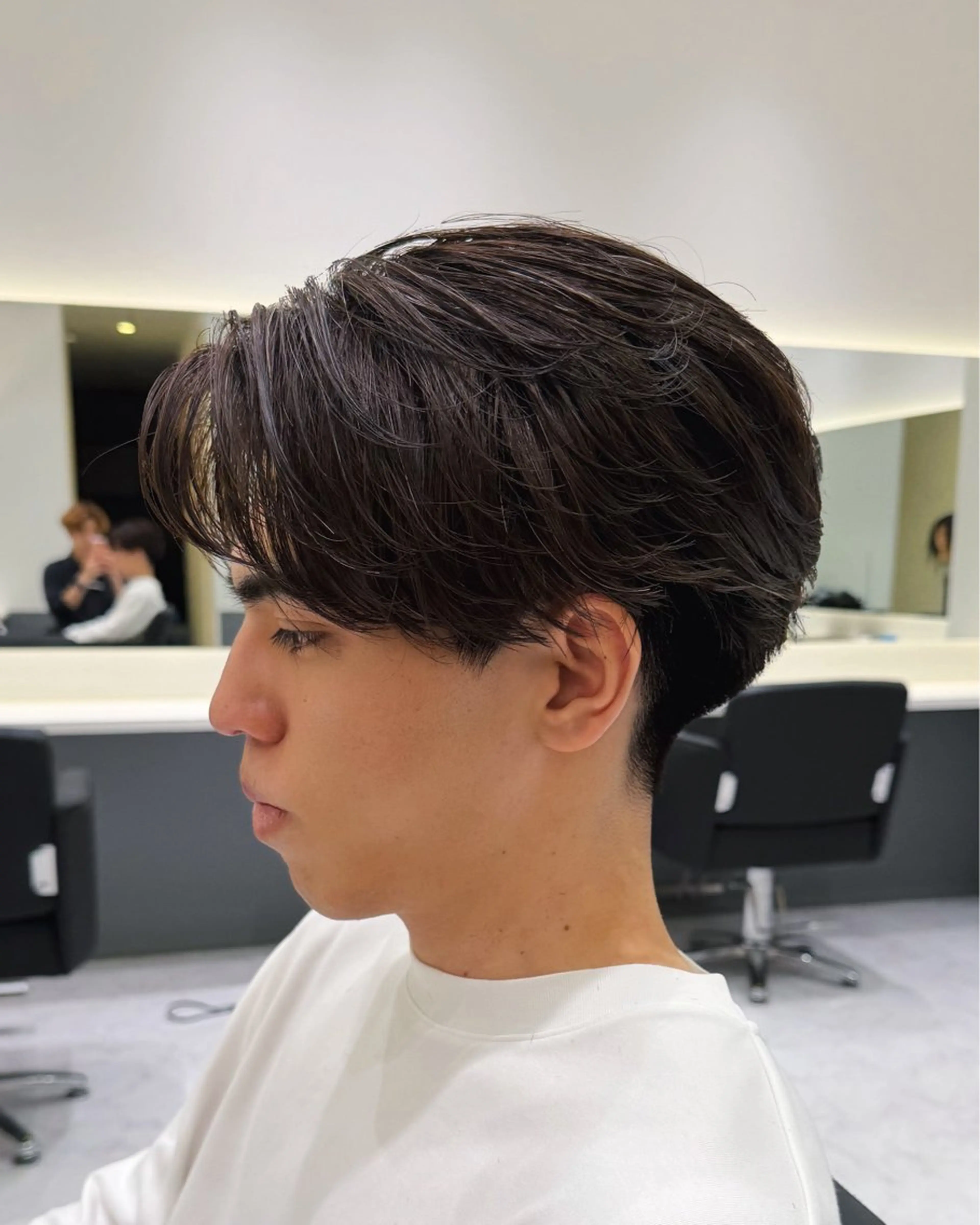 メンズ センターパート カット WARREN・TRICOMI  NEW YORK メンズ専門店　ハービスエント店所属・常原悠希 メンズ特化のヘアスタイル