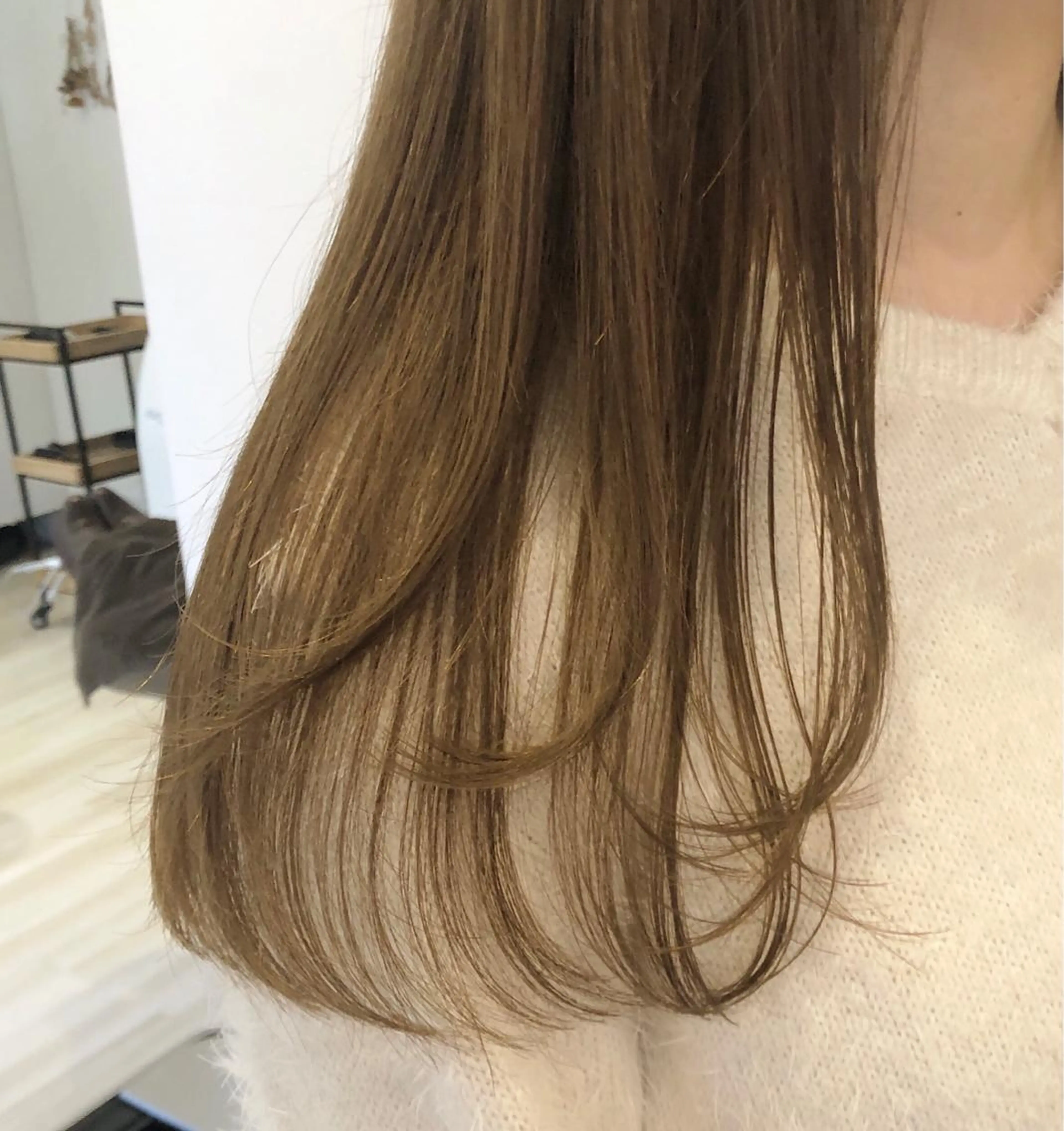 セミロング カラー パーマ ヘアアレンジ ベージュカラー ケアカラー ラテベージュ ヘアカラー トリートメント 【ツヤ髪美容師】 ツダケイスケのヘアスタイル